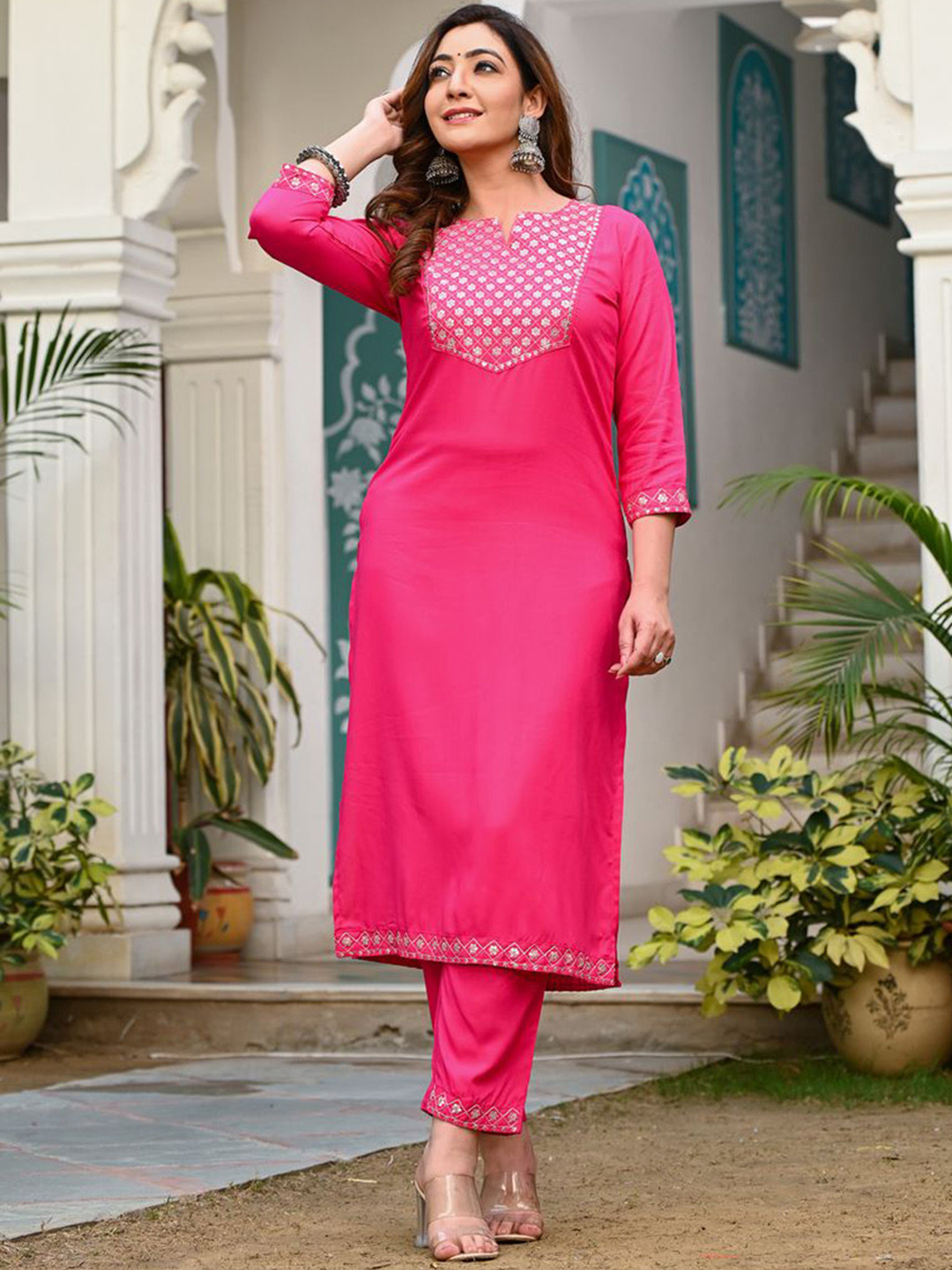 Indi INSIDE Floral Embroidered Straight Kurta with Trousers