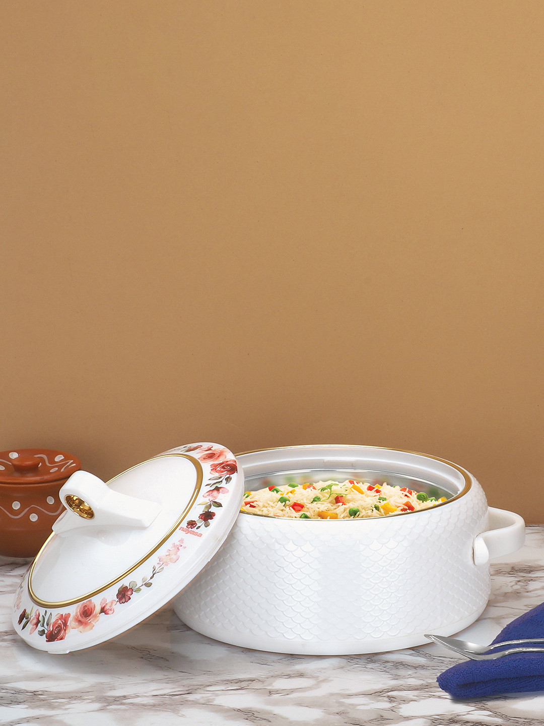 Nayasa White Coral Casserole Insulated Serving Casserole With Lid 2000 ML