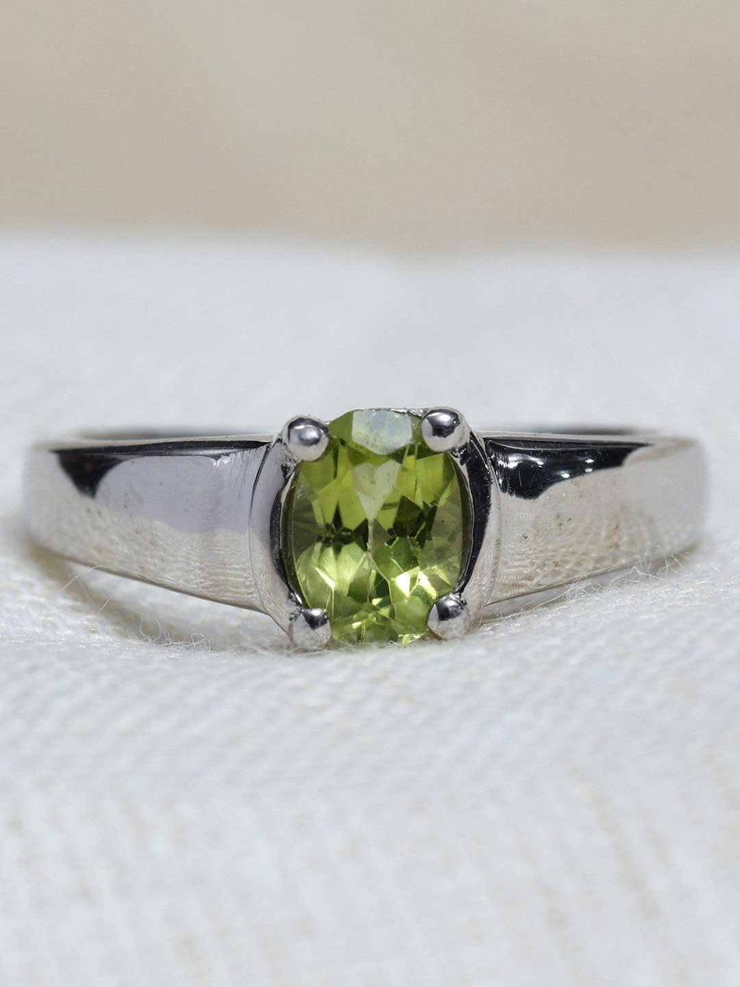 Exotic India Faceted Peridot Oval Shape Sterling Silver Ring