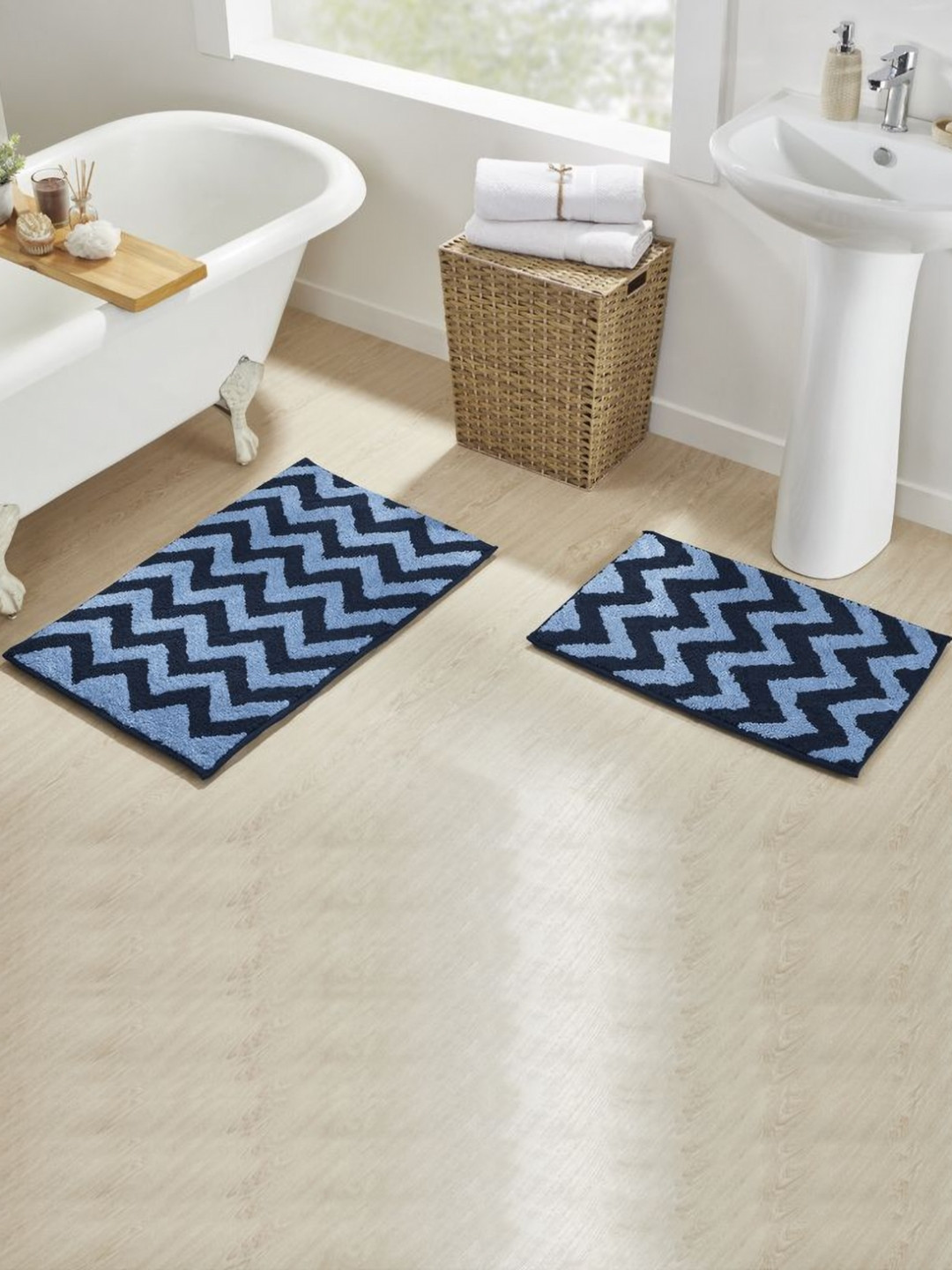 Pano Blue & Navy Blue Geometric 1800 GSM Reversible Bath Rugs