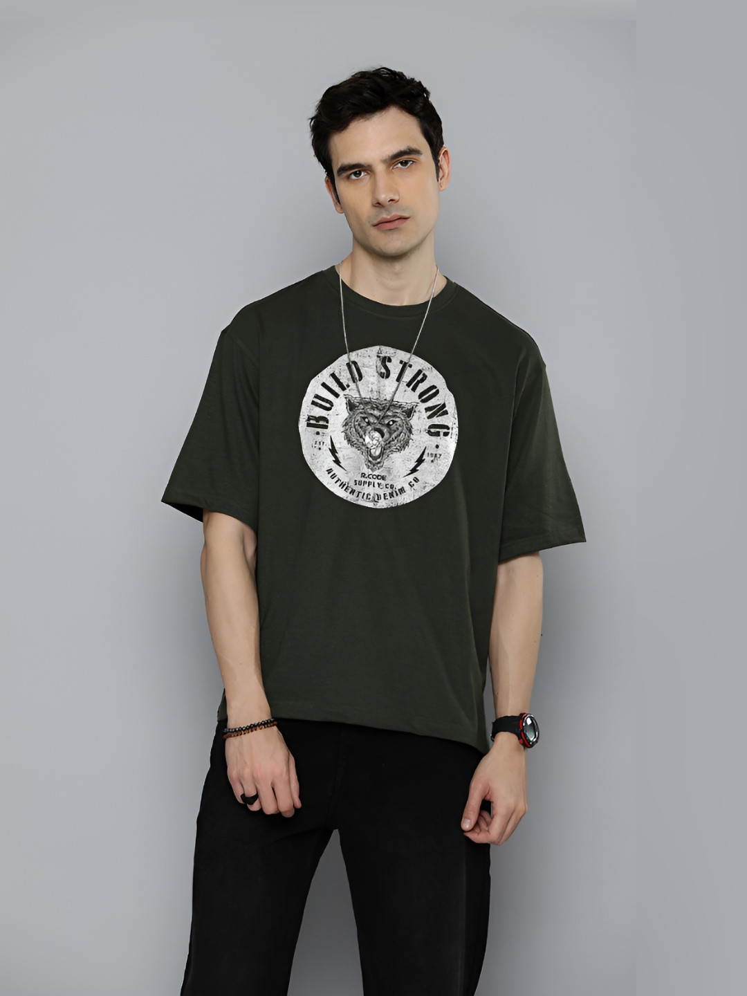 The Roadster Lifestyle Co.Men Graphic Printed Round Neck Cotton Oversized T-Shirt