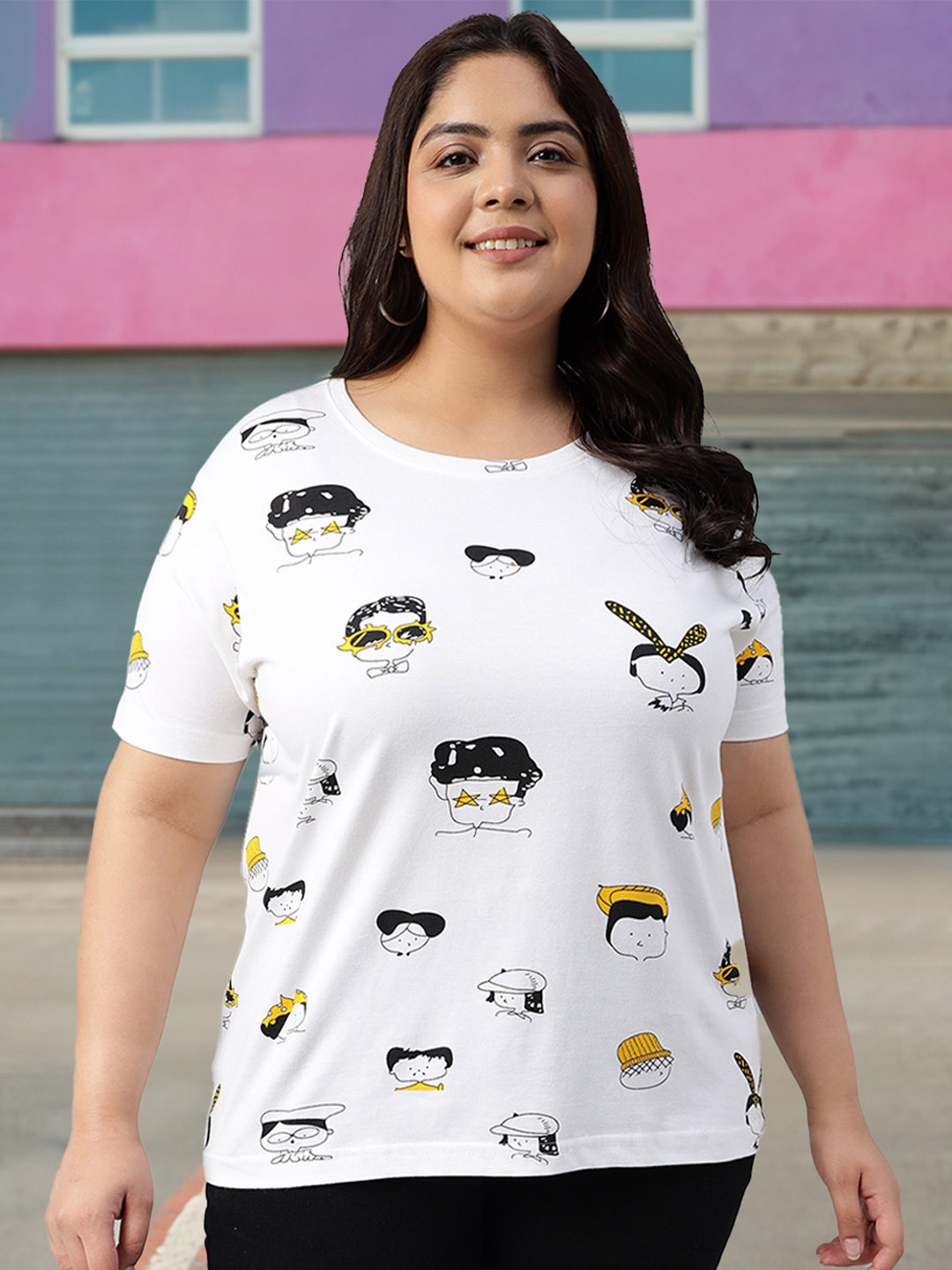 JUNEBERRY Women All Over Printed Round Neck Regular Fit Pure Cotton Plus Size T-shirt