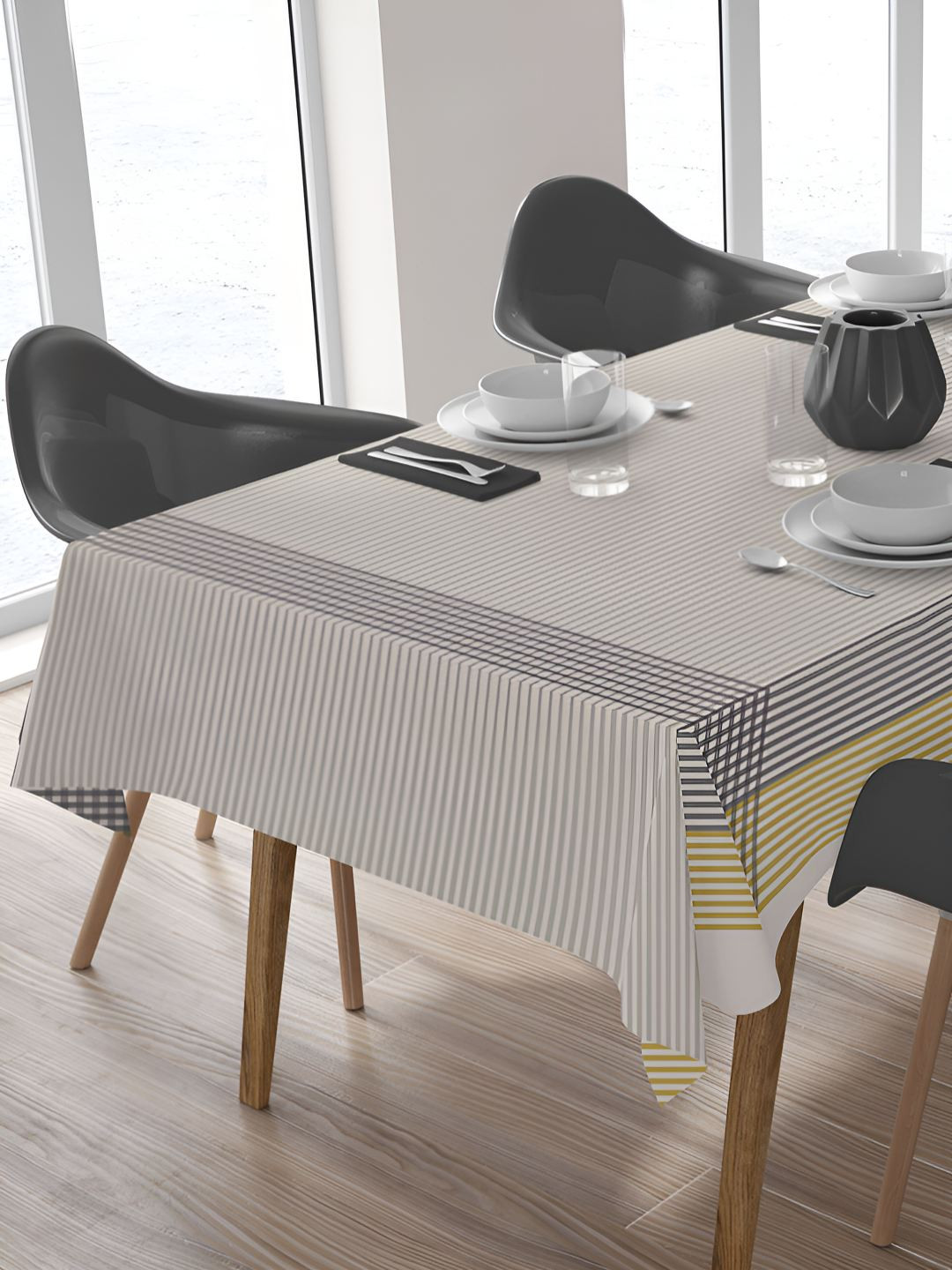 HOME COLORS.IN White & Mustard Yellow Geometric Cotton 8-Seater Table Cover