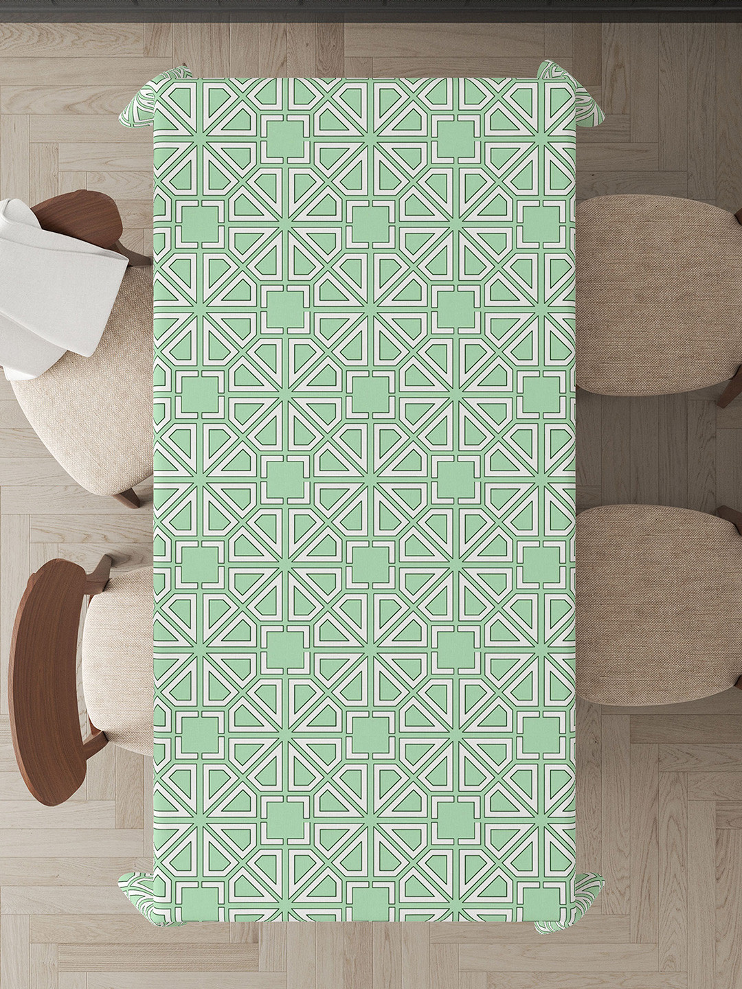 HOME COLORS.IN Green & White Geometric Printed Pure Cotton 4-Seater Table Cover