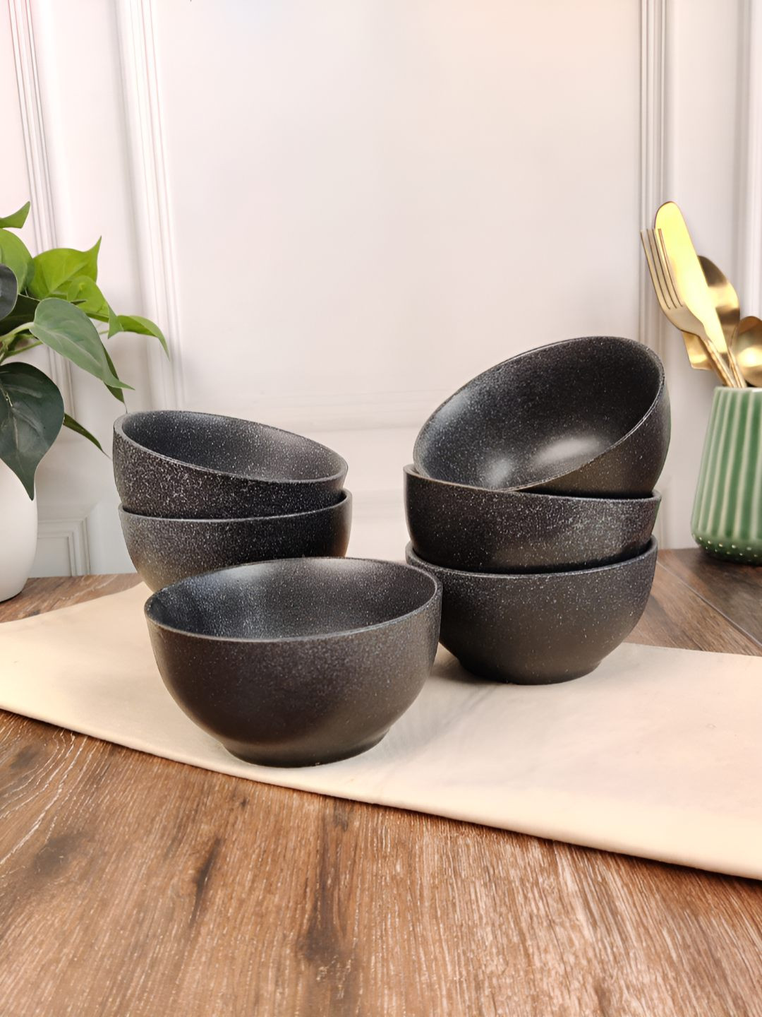Aura Starry Nights Black 6 Pieces Ceramic Microwave Safe Matte Finished Serving Bowls