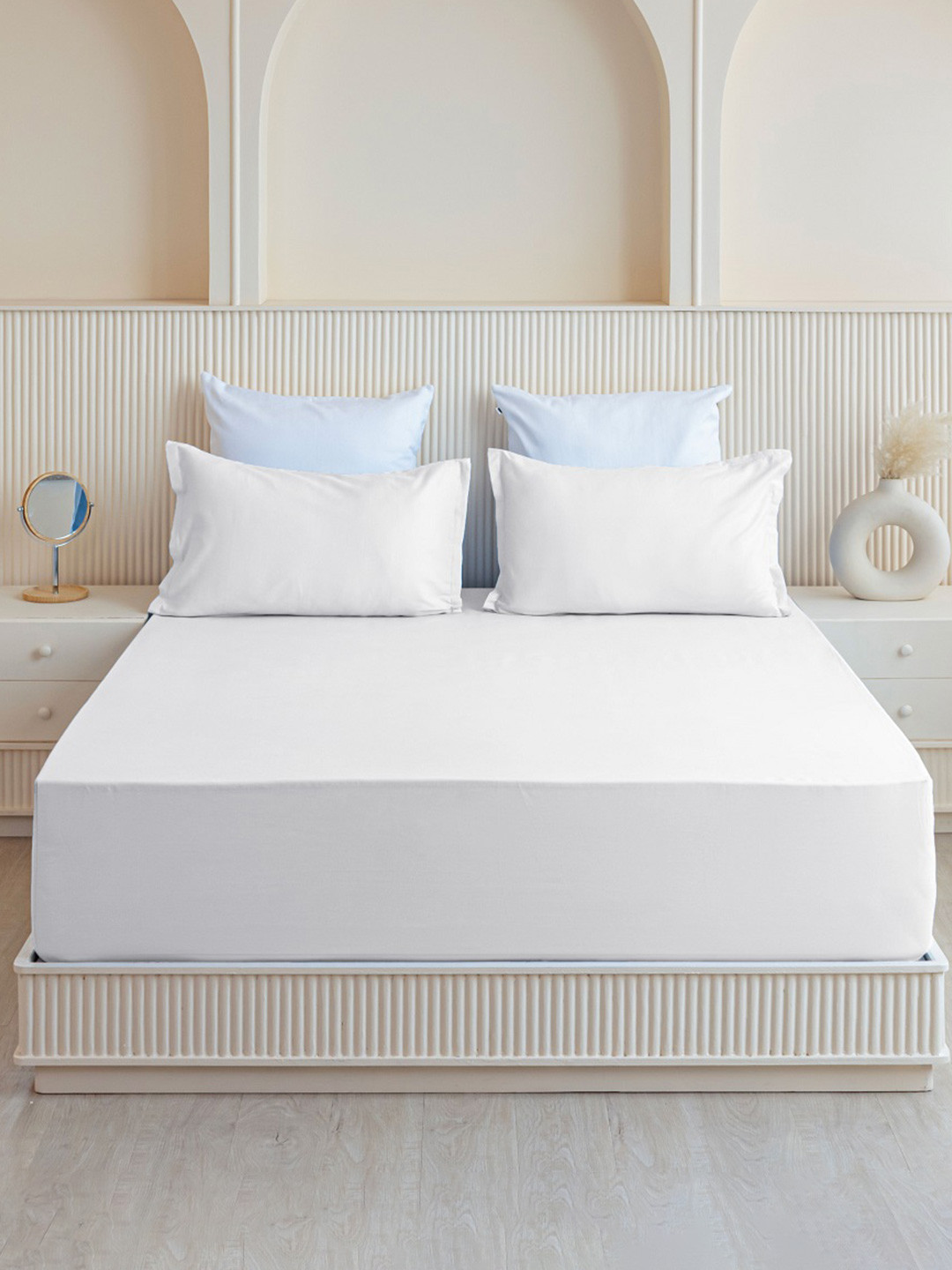 HOMEMONDE White Cotton 210 TC Fitted Double Fine Bedsheet with a Pillow Cover-72 x 48 inches