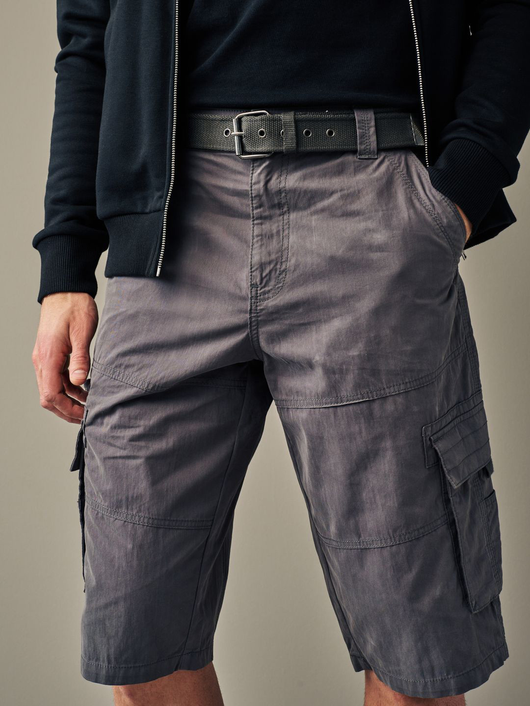 NEXT Men Cargo Shorts Comes With A Belt