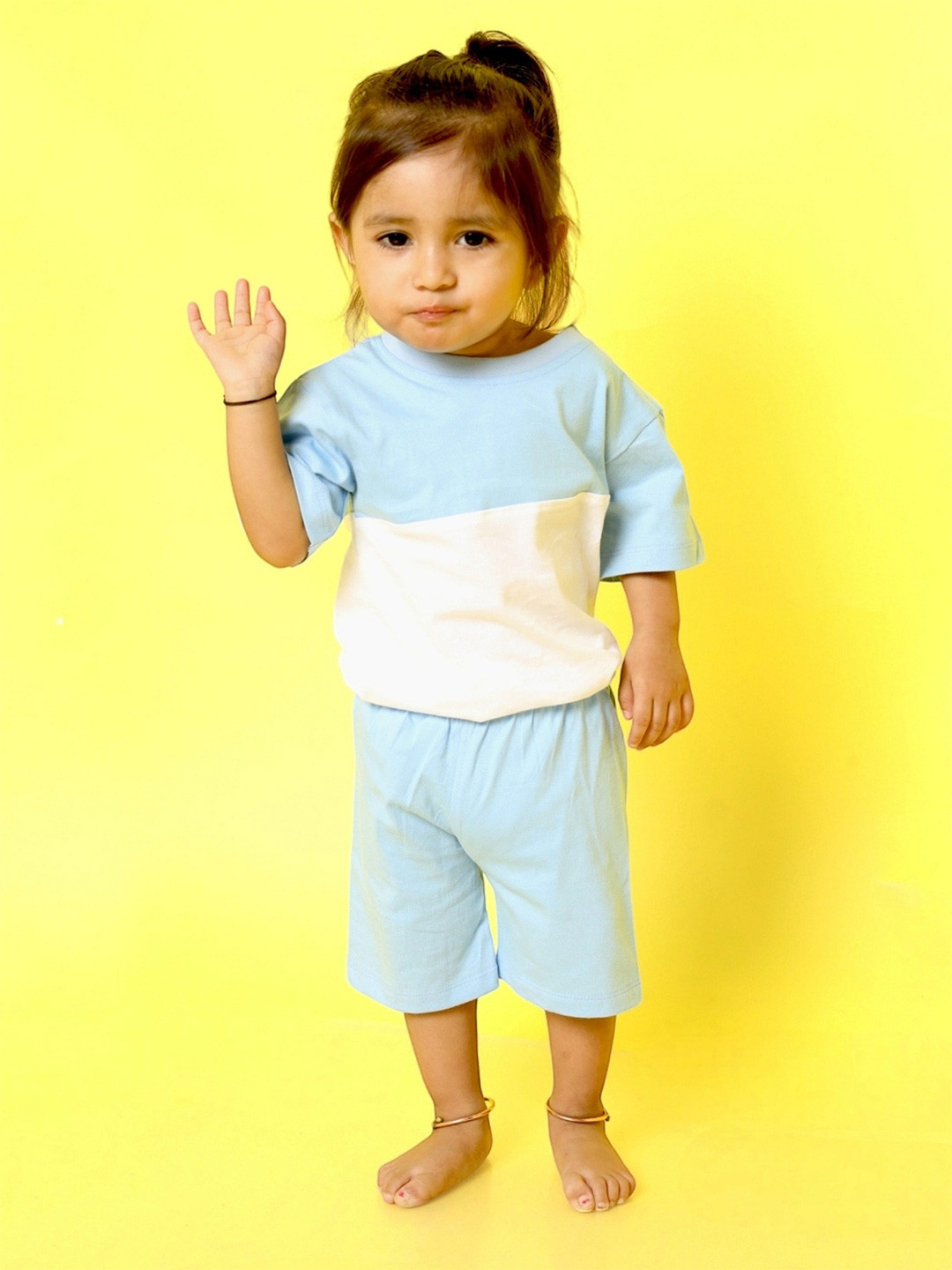 Orange Sugar Kids Colourblocked Pure Cotton T-shirt with Shorts