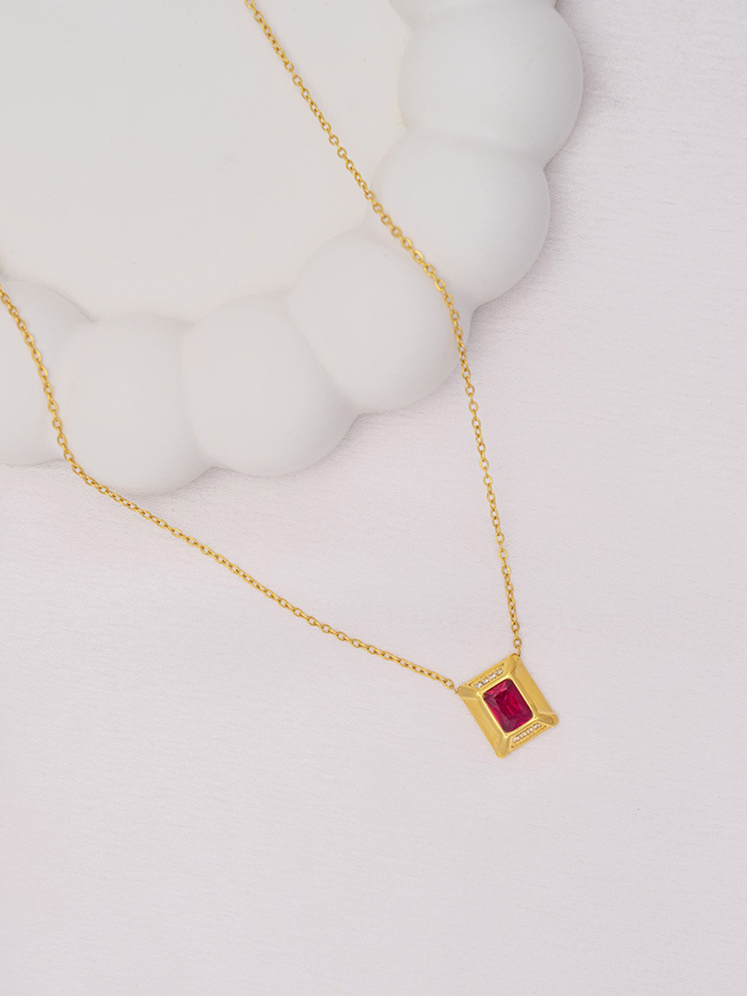 Perfectly Average Women 18k Gold Plated Artificial Stones Jewellery Ruby Rectange Chain