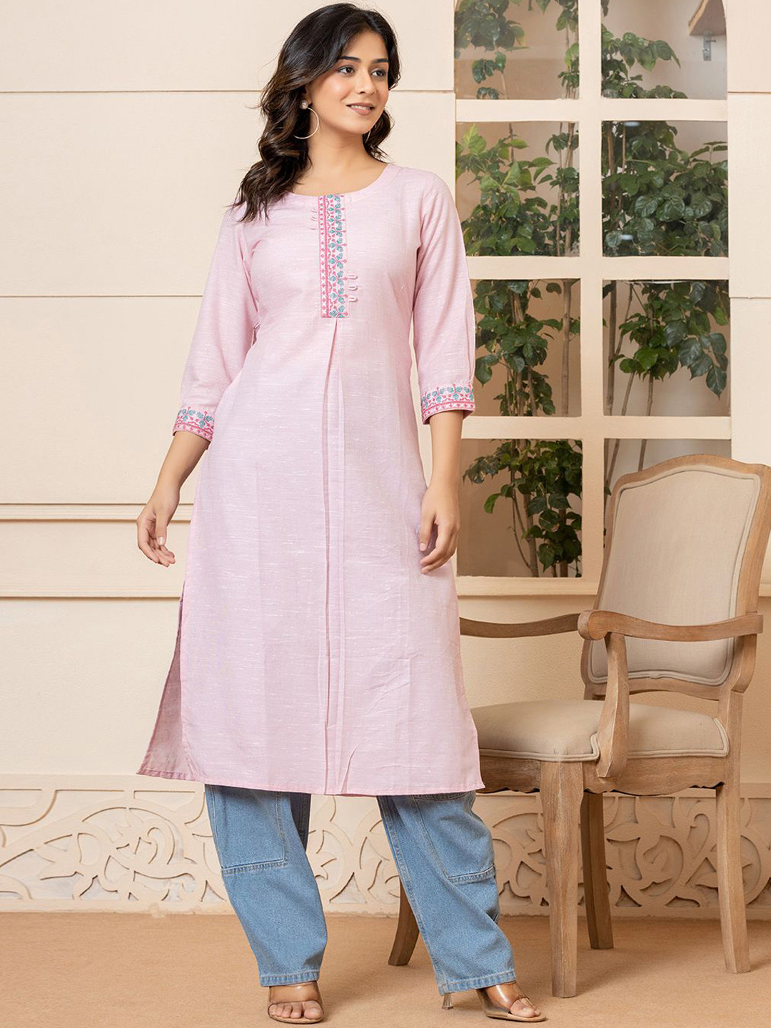 Yufta Blue Floral Yoke Design Embroidery Thread Work Linen Straight Kurta