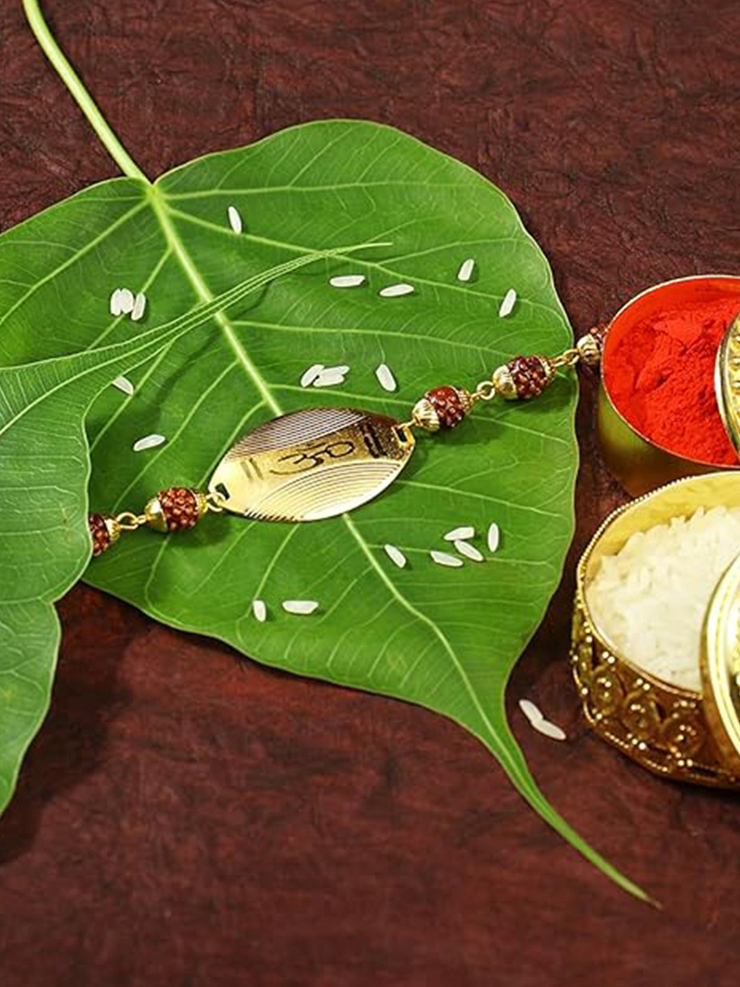 Peora Traditional Gold Plated Om Rudraksha Rakhi With Rakshabandhan Greeting Card