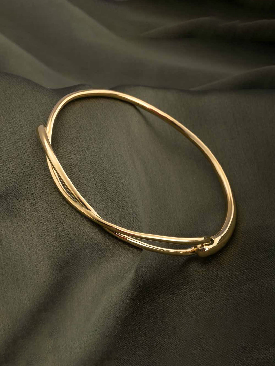 PALMONAS Entwined Embrace Gold-Plated Stainless Steel Bangle-Style Bracelet