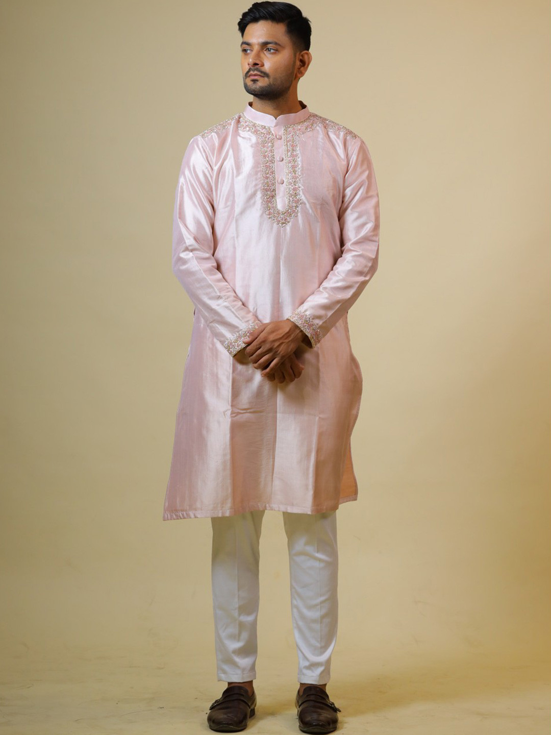 HILO DESIGN Floral Yoke Design Thread Work Mandarin Collar Pure Sillk Straight Kurta