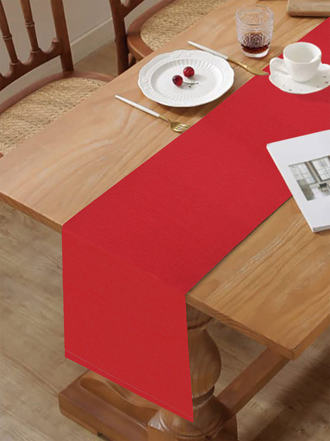 HOME COLORS.IN Red Cotton Soild 8 Seater Table Runner