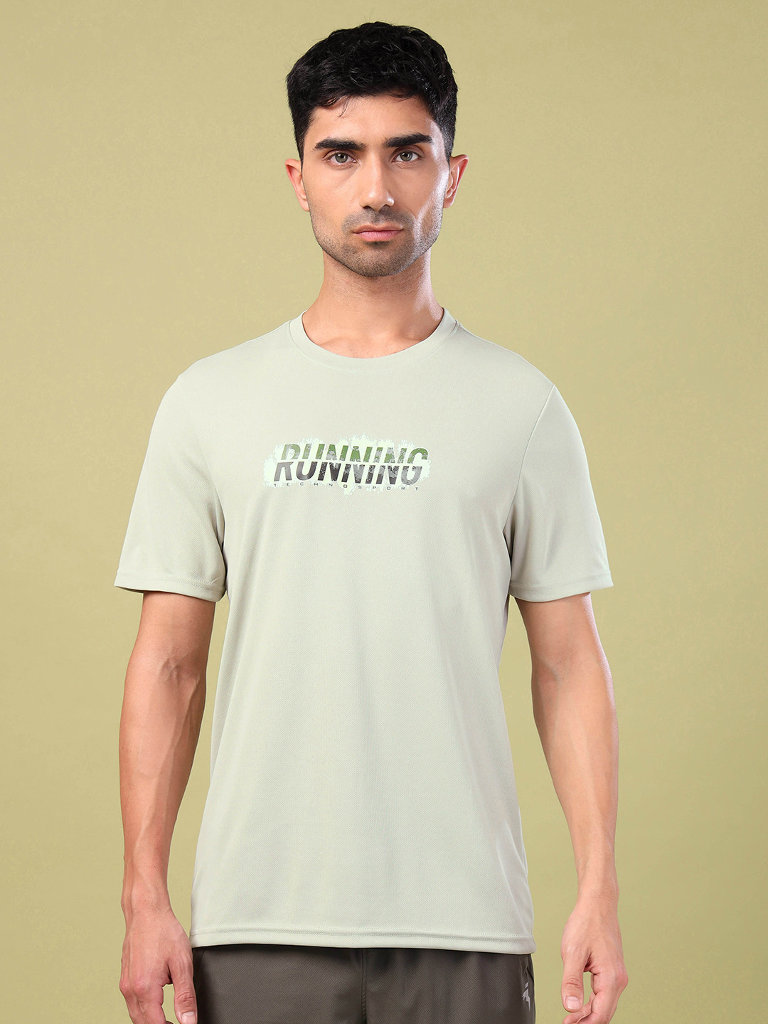 Technosport TECHNOCOOL+Typography Printed Slim-Fit Antimicrobial Sports T-shirt