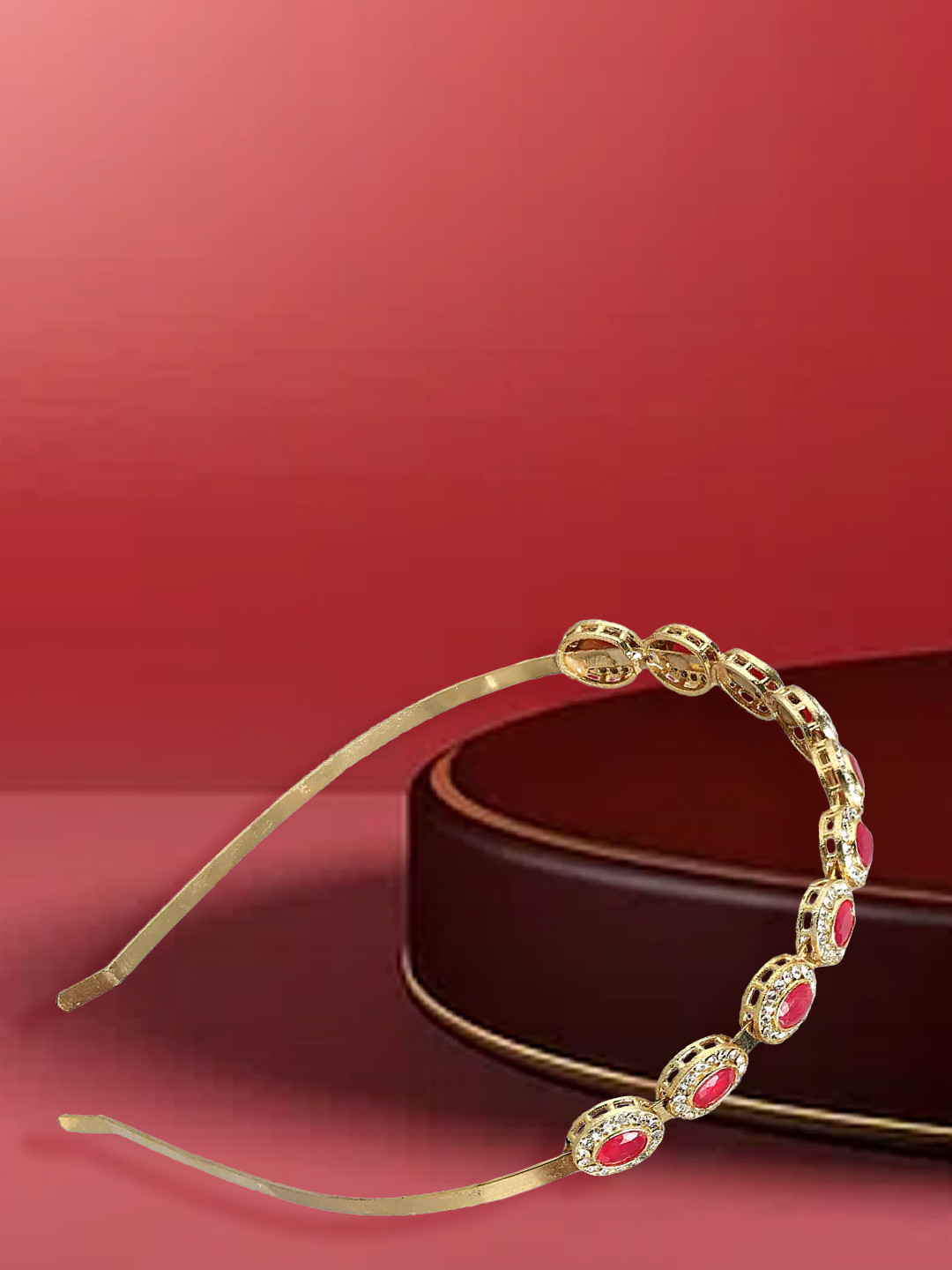 Majestique Set of 1 Red Kundan Hair Band Sheeshphool Mathapatti Fusion Headband