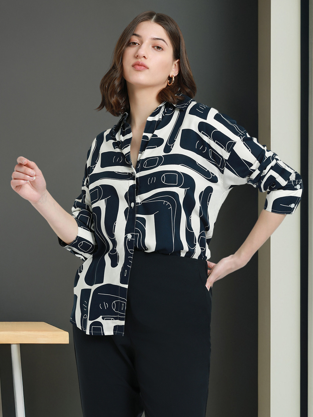 DL Woman Women Spread Collar Abstract Printed Relaxed Fit Casual Shirt