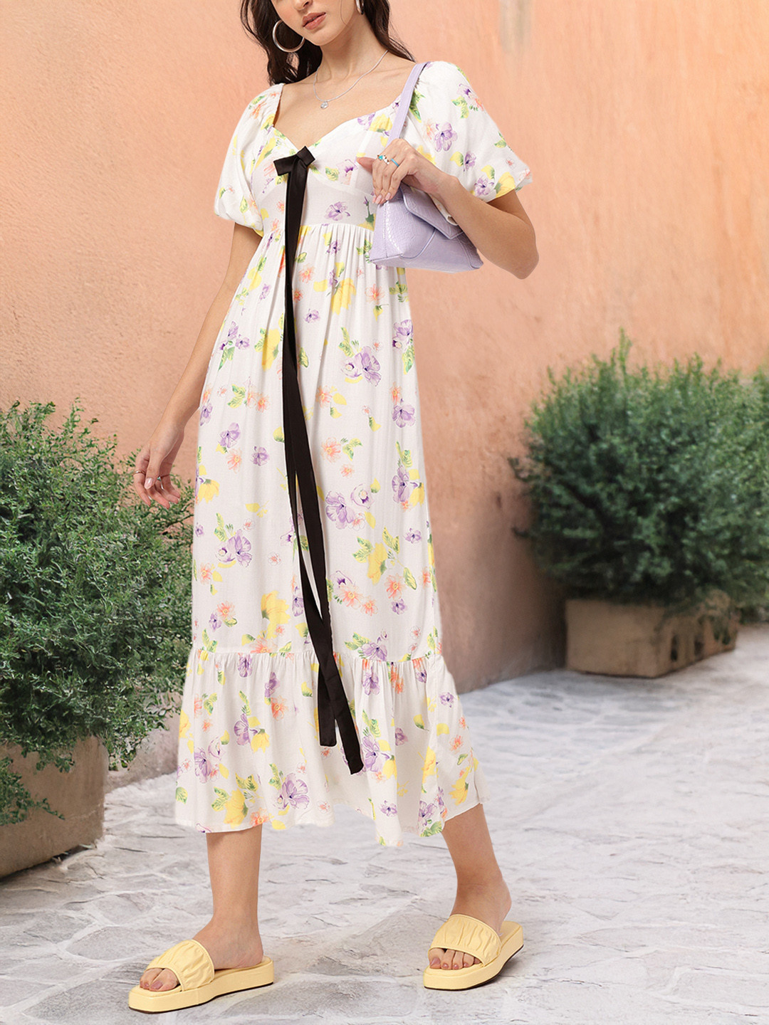 DressBerry Floral Sweetheart Neck Bow-Detail A-Line Midi Dress With Pocket