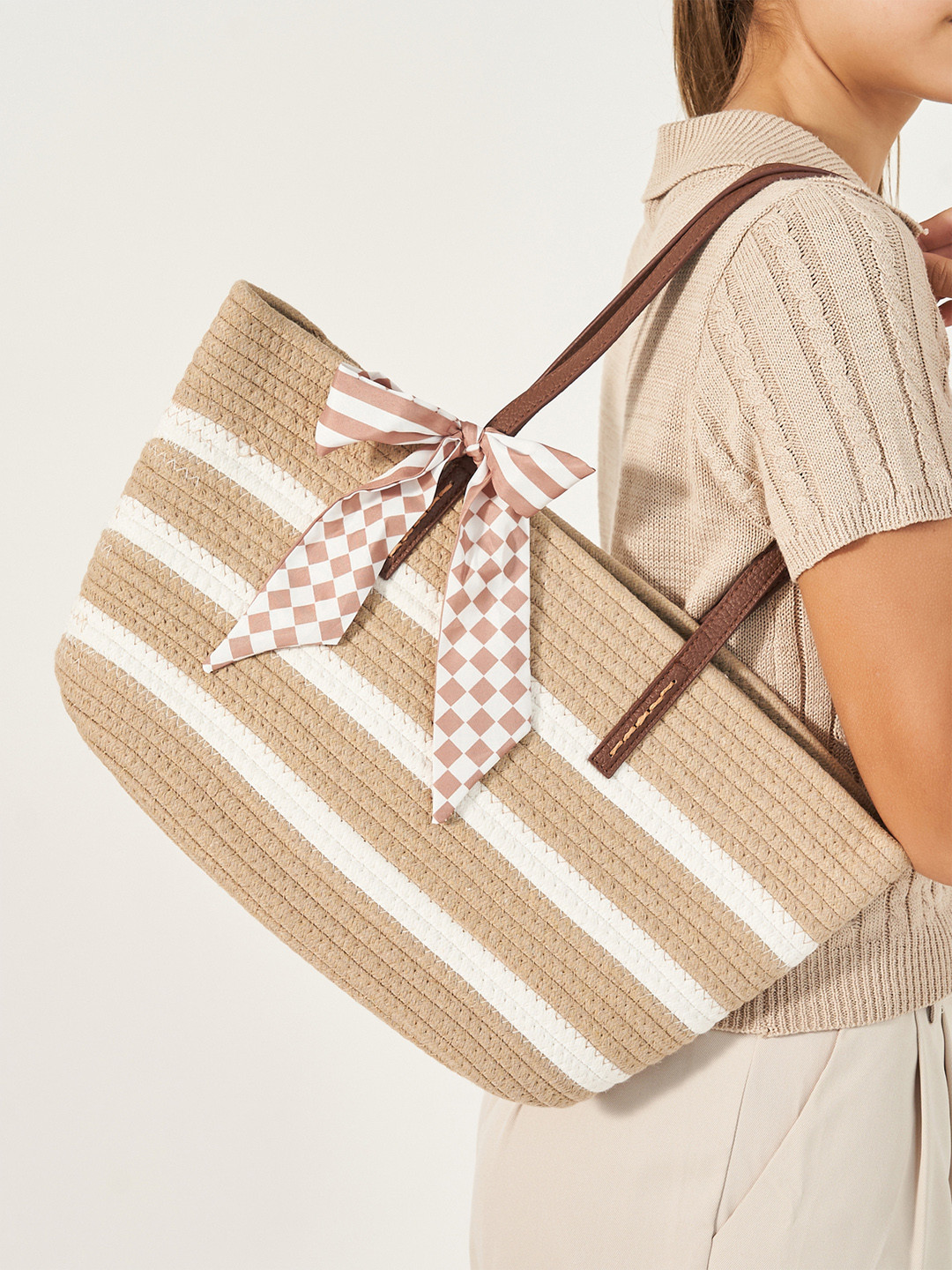 Women Stripes Jute Shoulder Bag