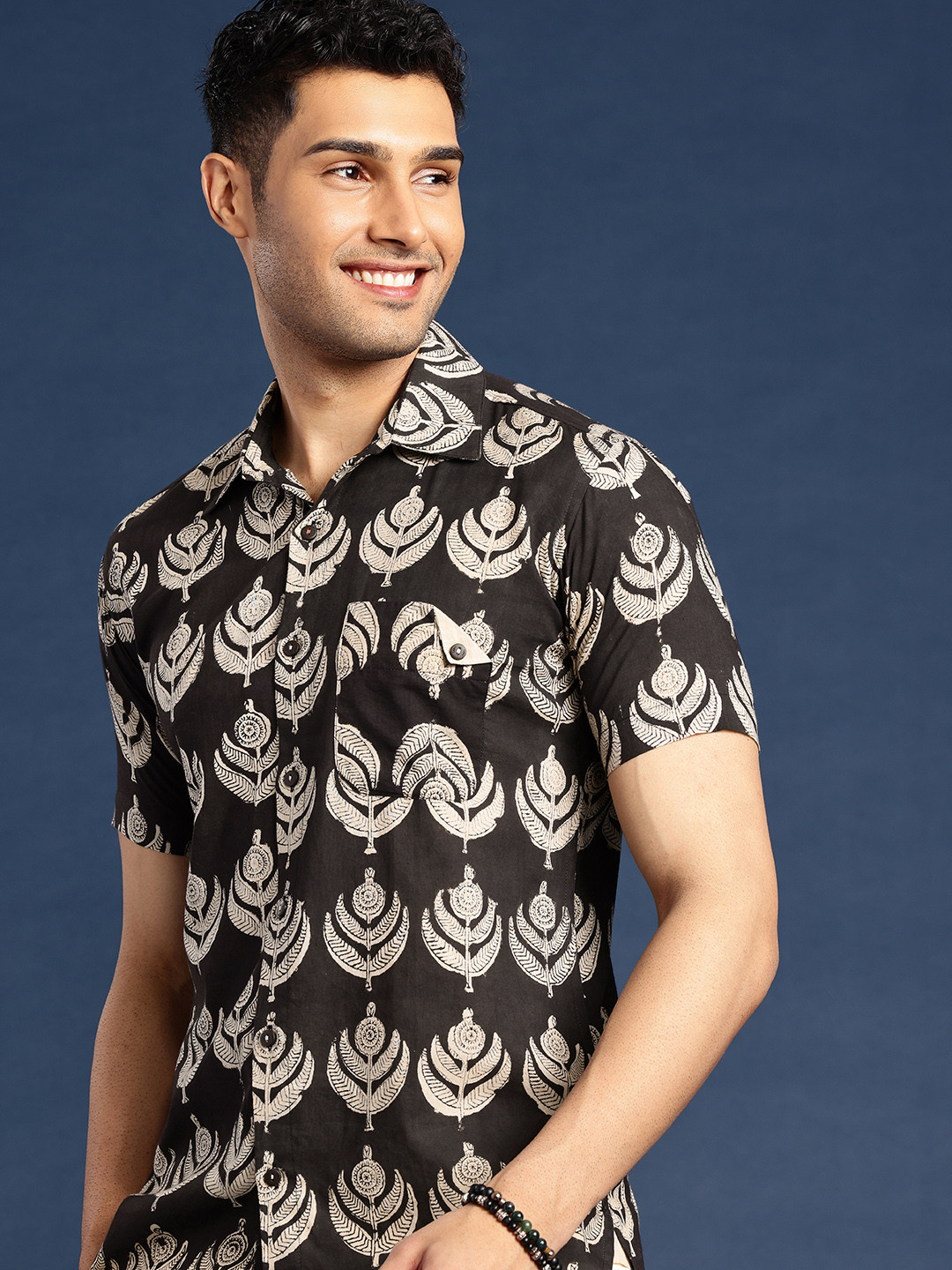 Taavi Men Comfort Floral Printed Block Print Casual Shirt