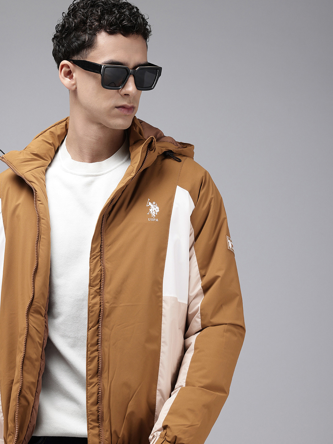 U.S. Polo Assn. Colourblocked Puffer Jacket With Detachable Hood