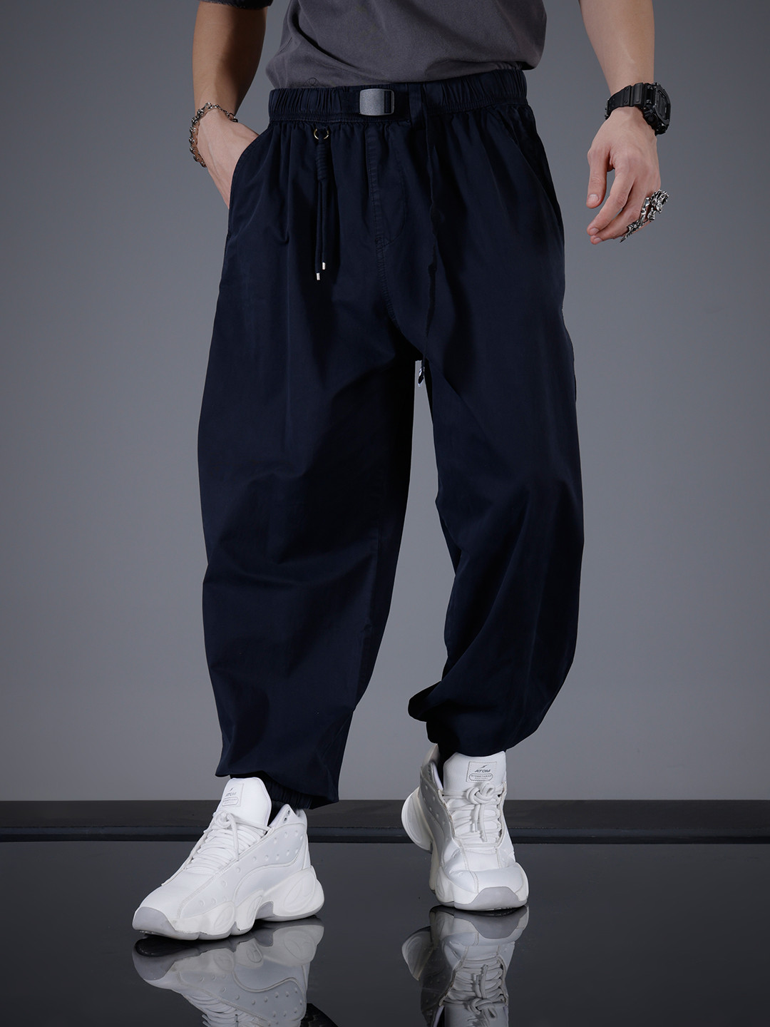 SOKO STREET Men Pure Cotton Relaxed Fit Joggers