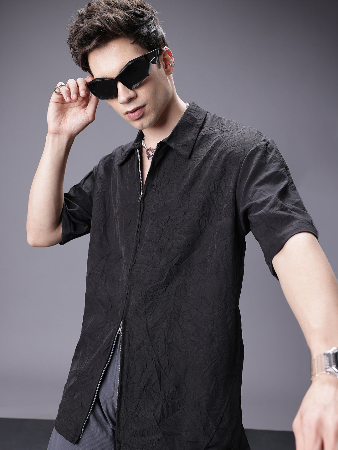 SOKO STREET Relaxed Fit Front Zip Casual Shirt