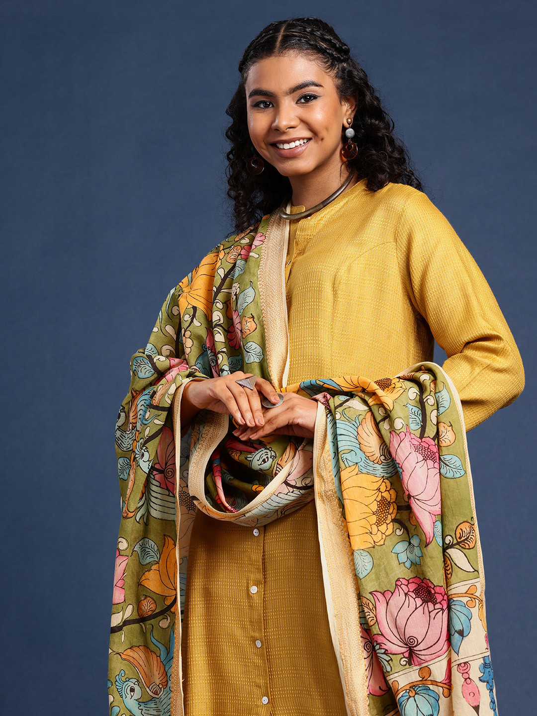 Taavi Hand Painted Kalamkari Dupatta