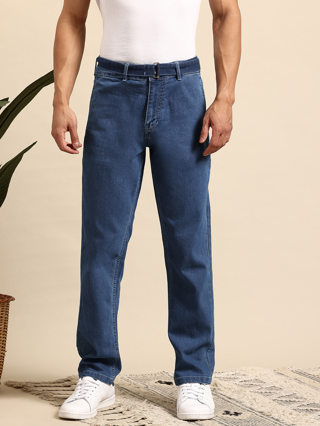 Mast & Harbour Men Relaxed Fit Jeans with Belt