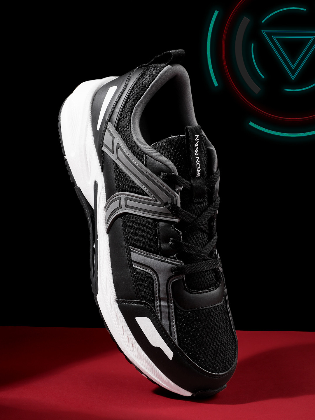 MARVEL STREET Men Iron Man Sneakers