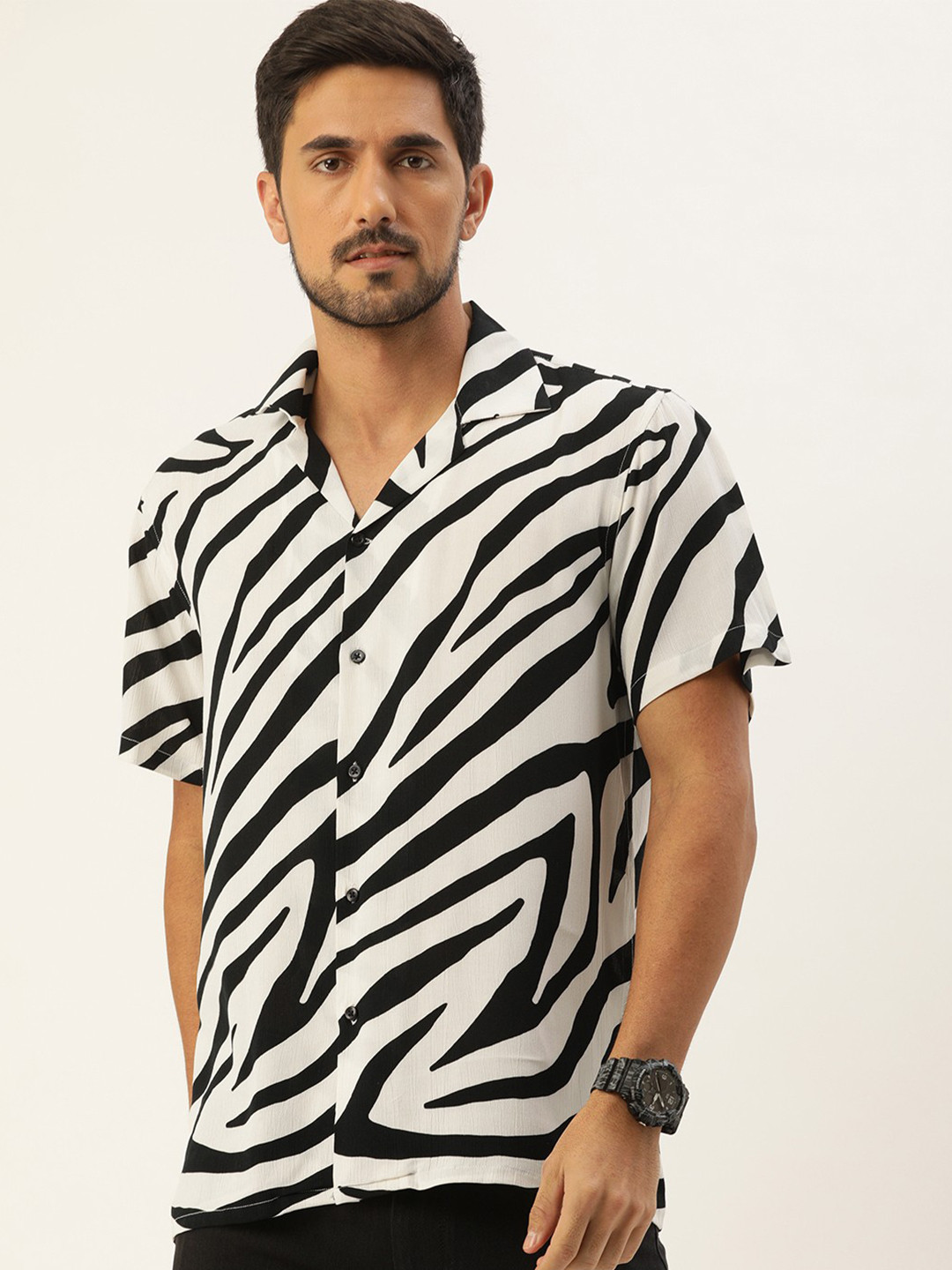 Hancock Men Comfort Opaque Zebra Printed Casual Shirt