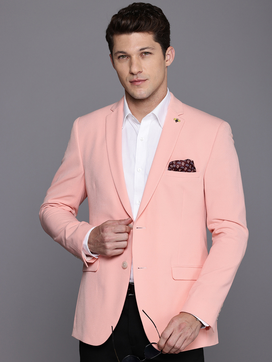 Theme Single-Breasted Slim Fit Formal Blazer Rs. 1110 - Myntra