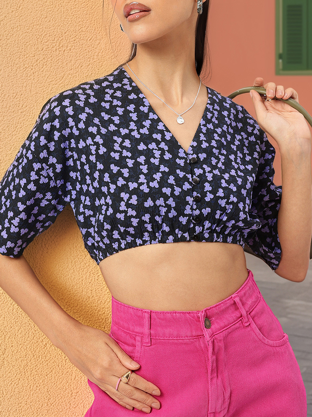 DressBerry Floral Seersucker Drop-shoulder Sleeves Crop Top
