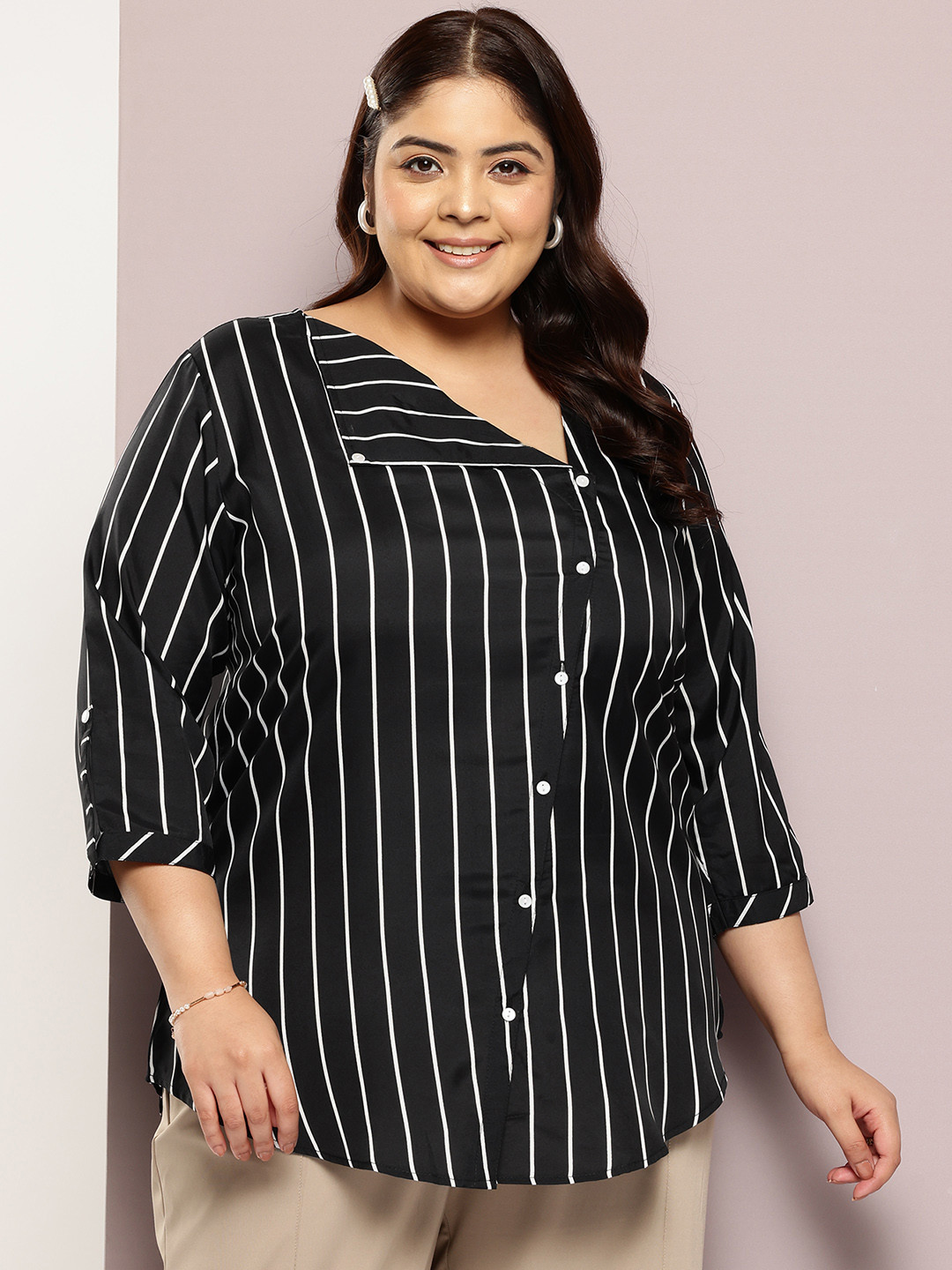 Qurvii+ Plus Size Flap Collar Asymmetrical Placket Striped Crepe Top