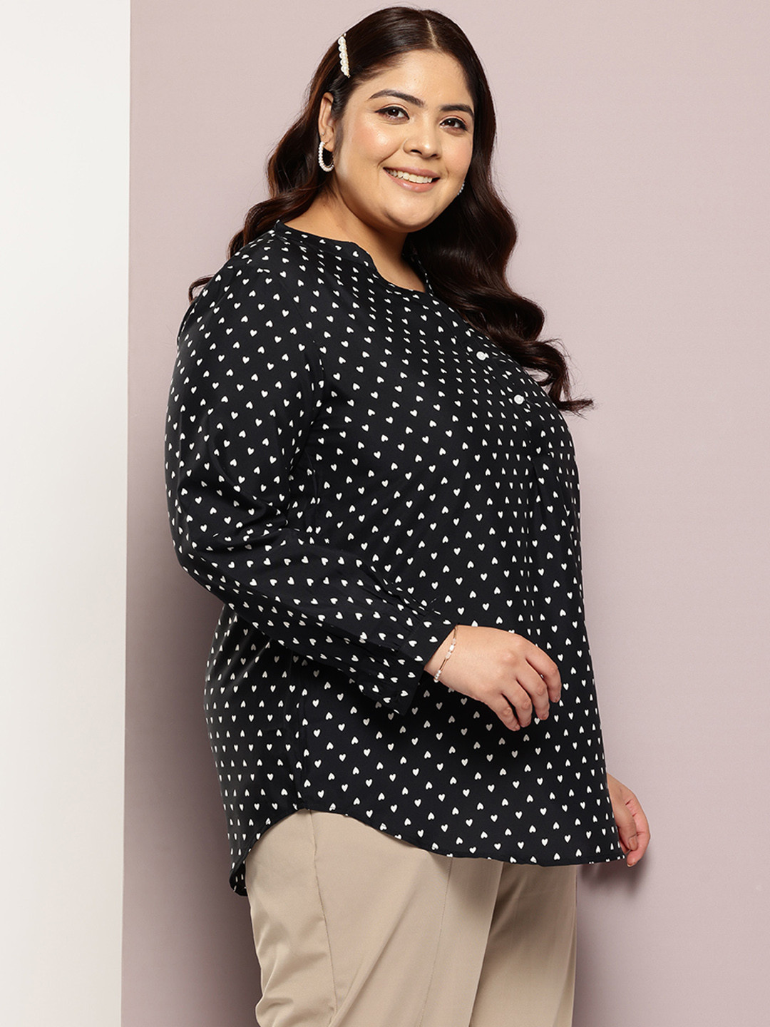 Qurvii+ Plus Size Comfort Printed Mandarin Collar Casual Shirt