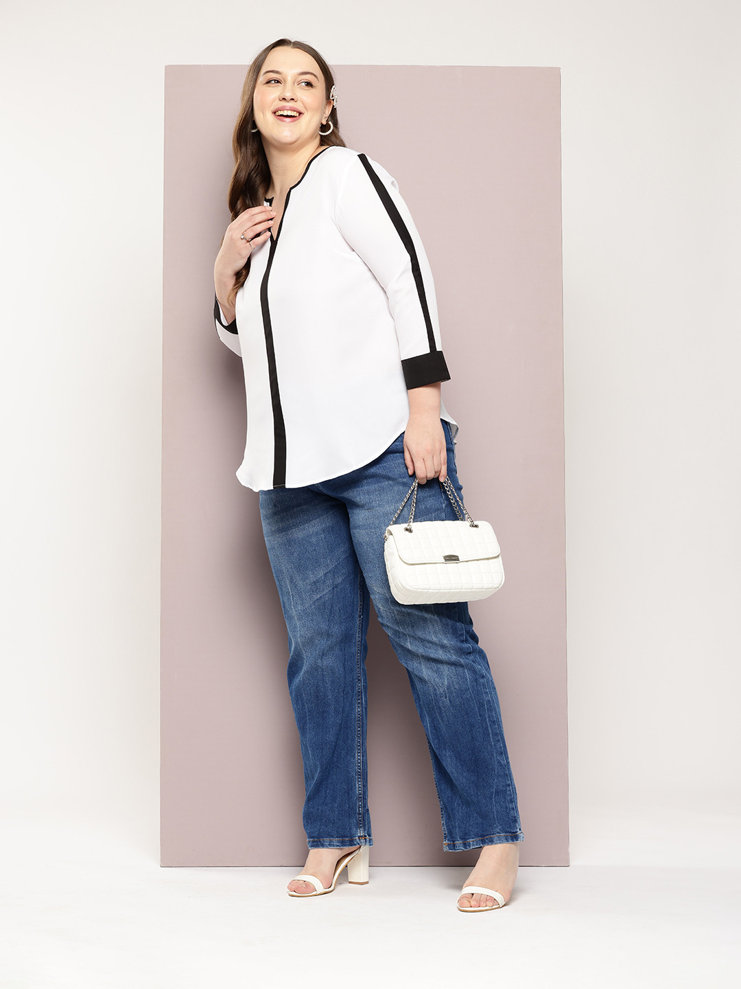 Qurvii+ Plus Size Striped Crepe Shirt Style Top