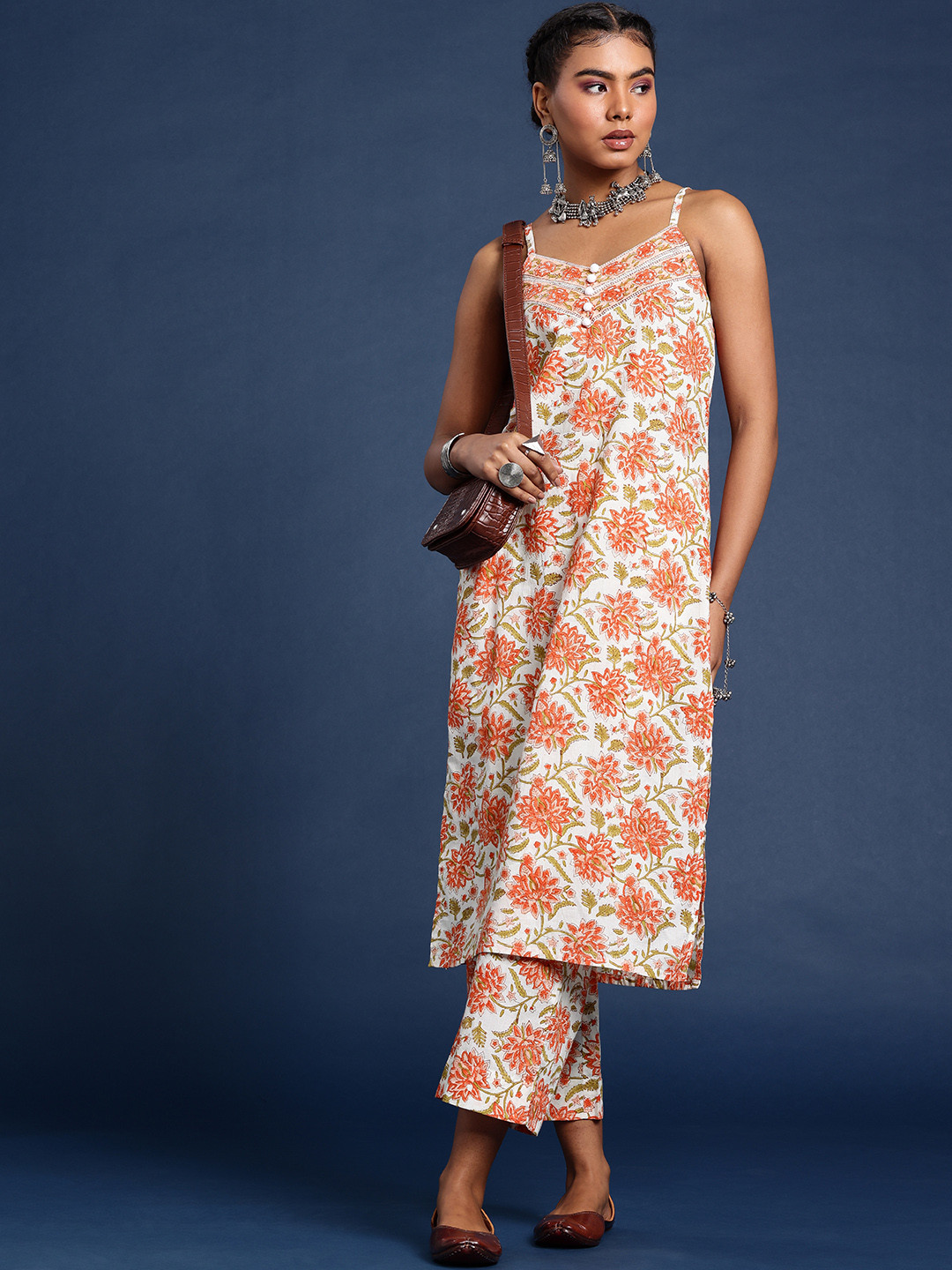 Taavi Sanganeri Block Printed Pure Cotton Kurta with Palazzos