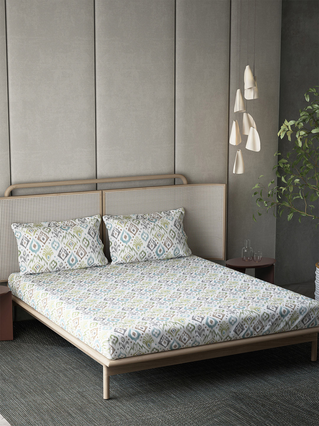 DDecor Live Beautiful Turquoise Blue Geometric Cotton 144 TC King 2 Bedsheet with 4 Pillow Covers-108 x 108 inches