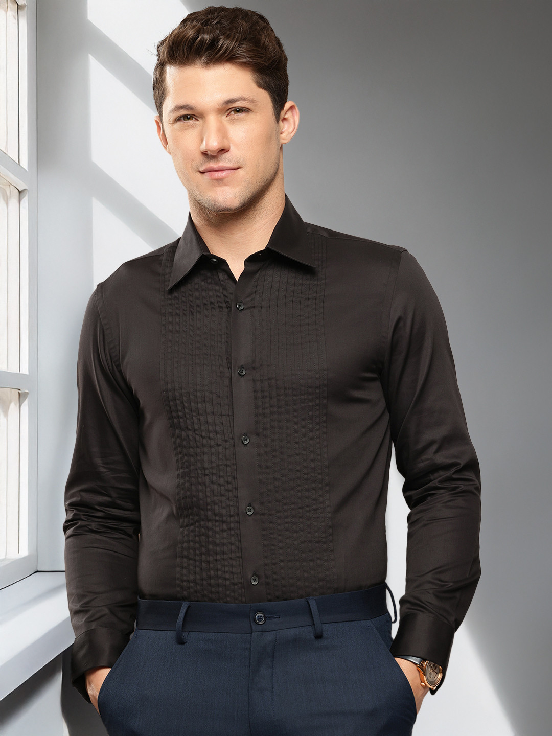 INVICTUS Signature Pure Cotton French Cuff Slim Fit Formal Shirt