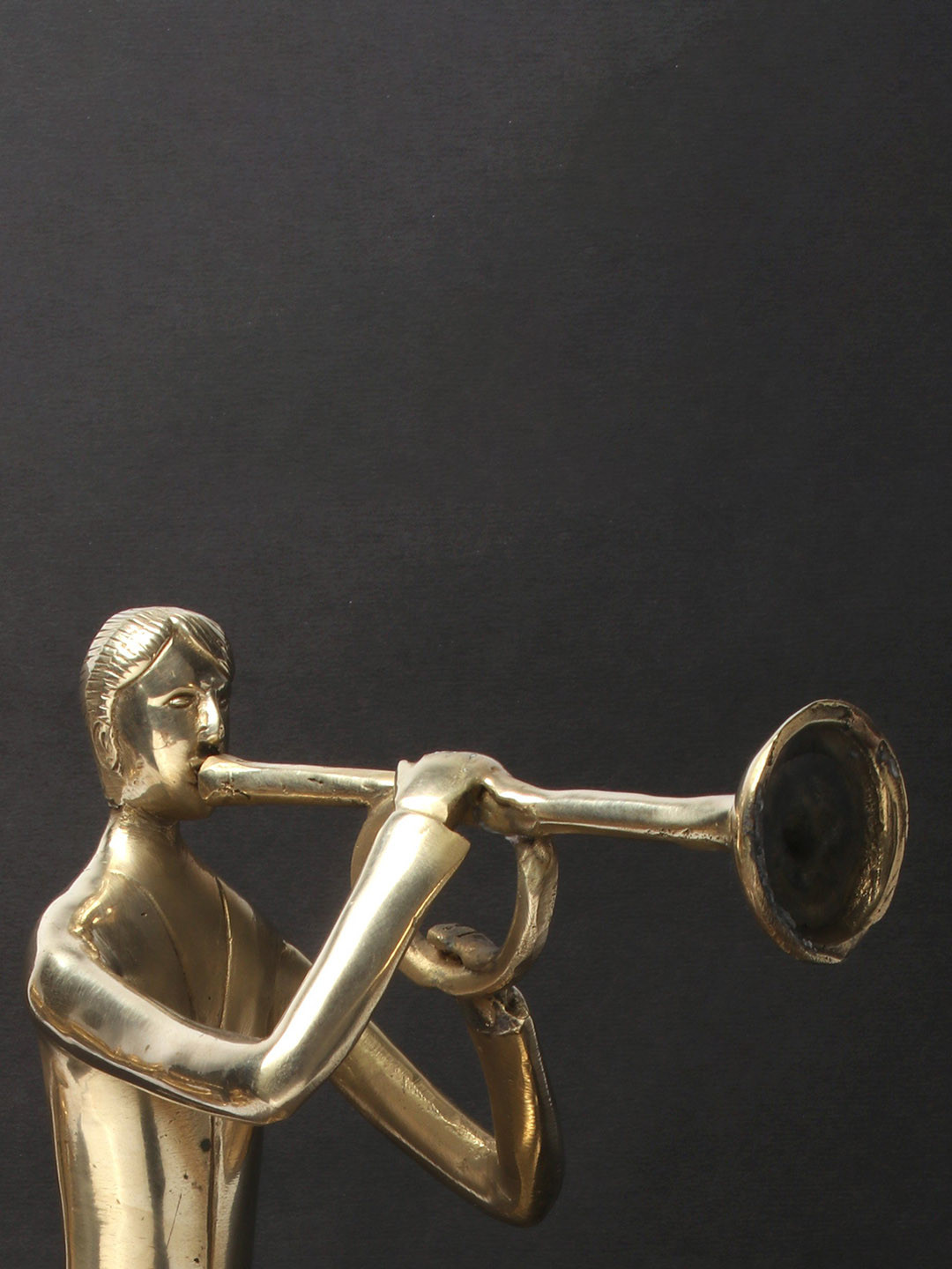 Exotic India Trumpet Master Gold Brass Metallic Living Room Large Showpiece - 18 Inches