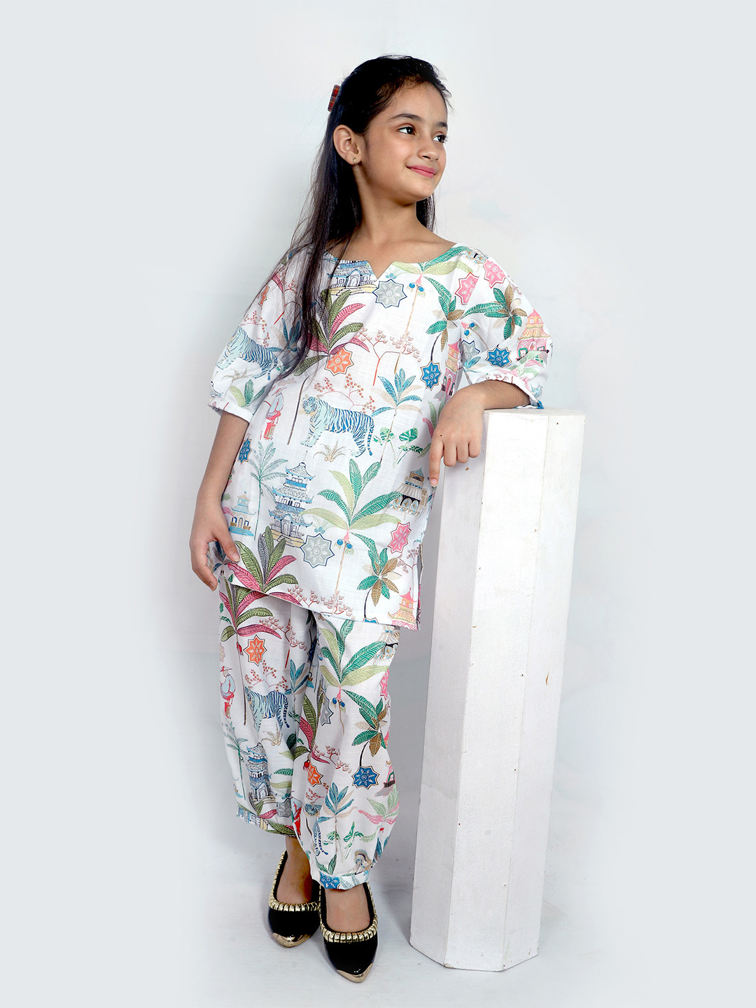 TILISM Girls Printed Pure Cotton Kurta With Salwar