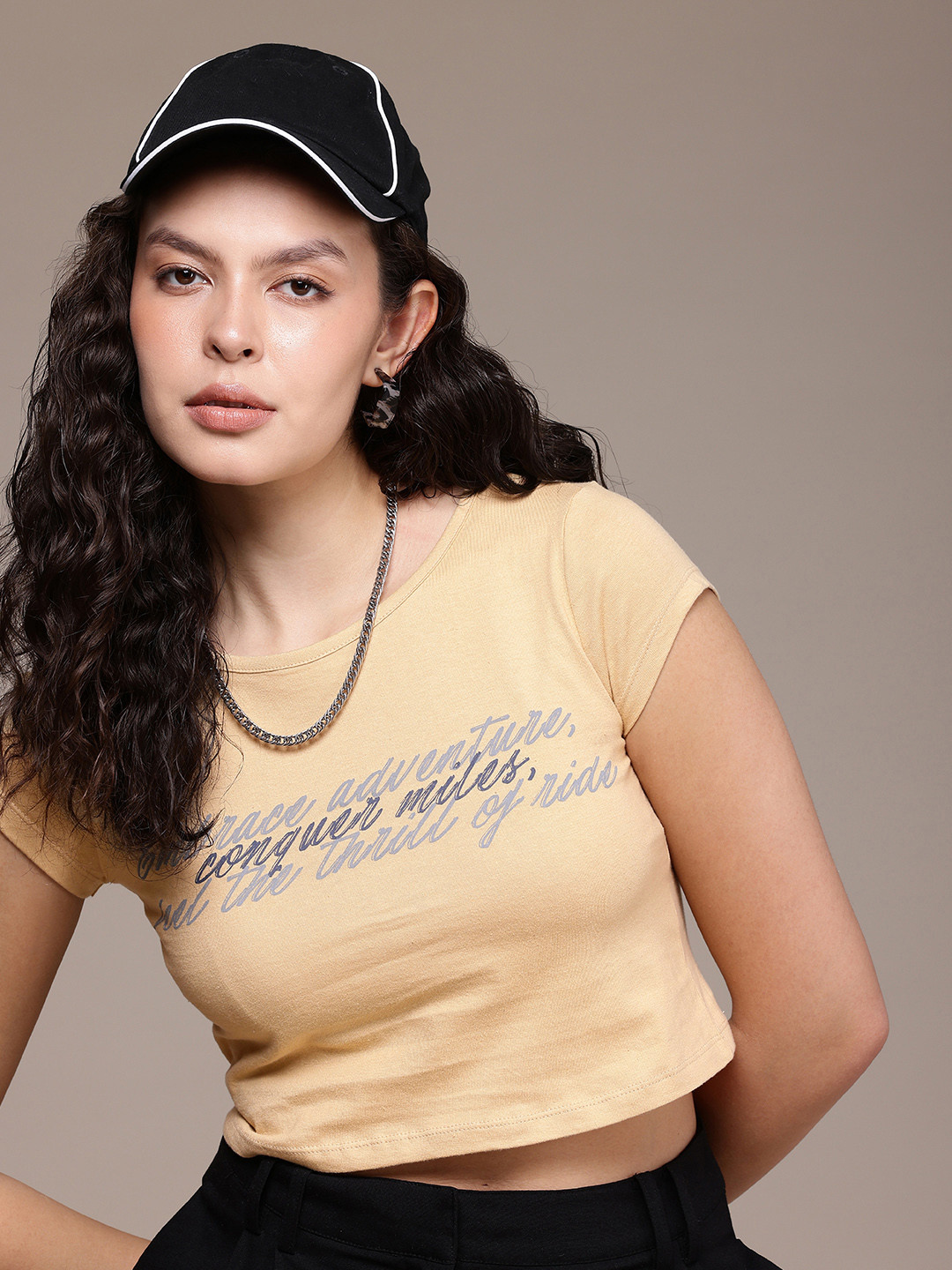 The Roadster Life Co. Typography Printed Cap Sleeves Pure Cotton Slim Fit Crop T-shirt