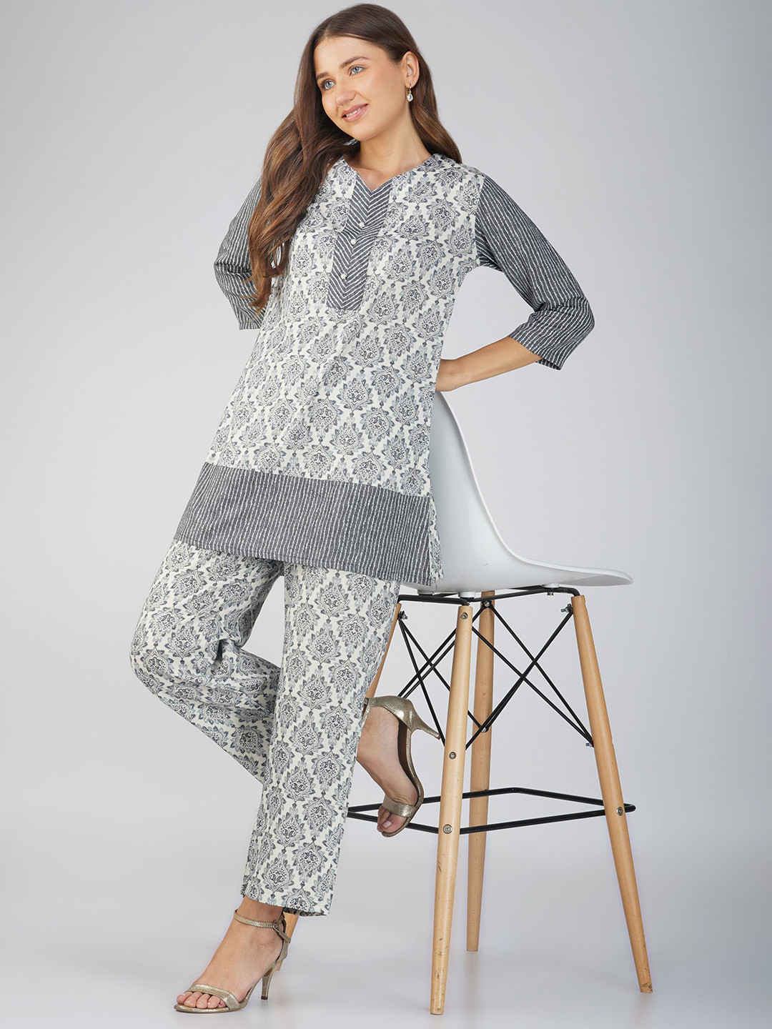 Bindigasm Printed Tunic With Trousers Co-Ords