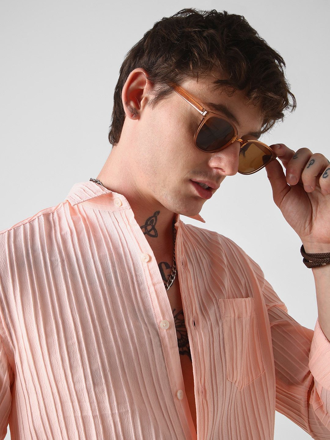 VASTRADO Line Textured Vertical Stripes Polyester Long Sleeves Slim Fit Shirt