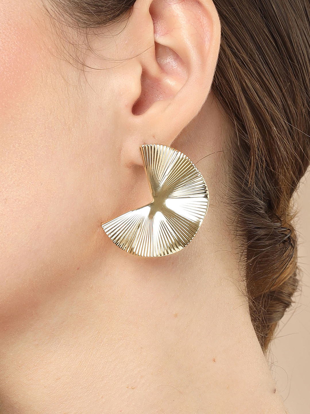 Bohey by KARATCART Contemporary Drop Earrings