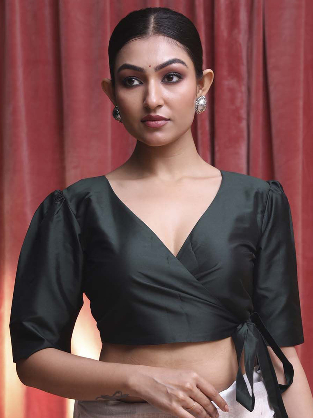 Indethnic Puff Sleeve V-neck Blouse