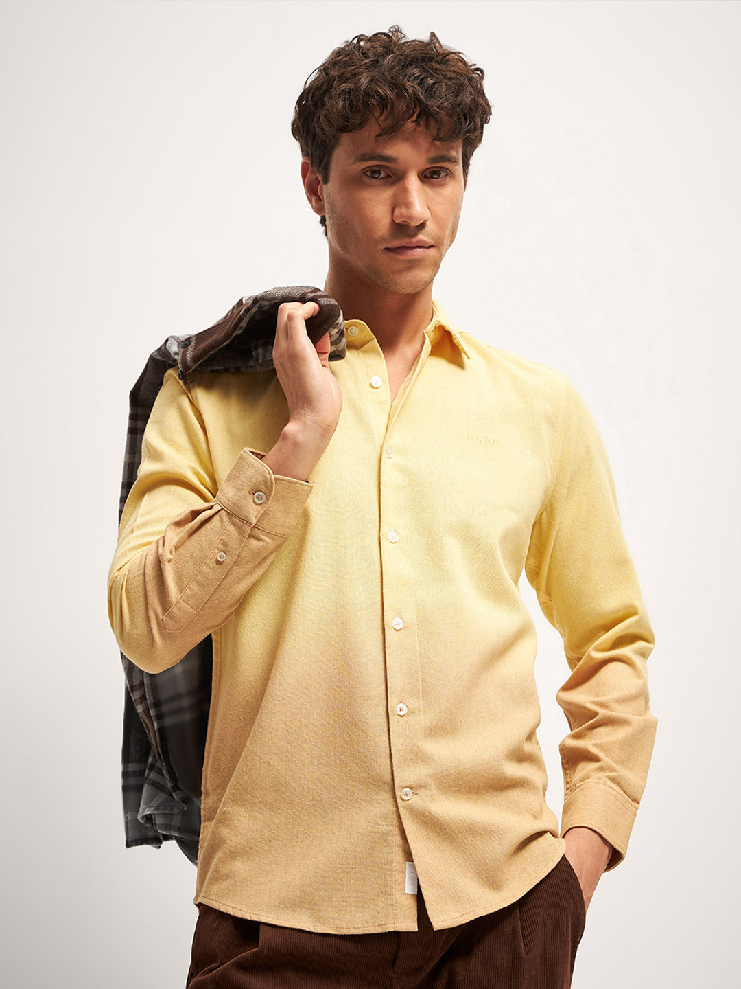 THE BEAR HOUSE Men Slim Fit Opaque Casual Shirt