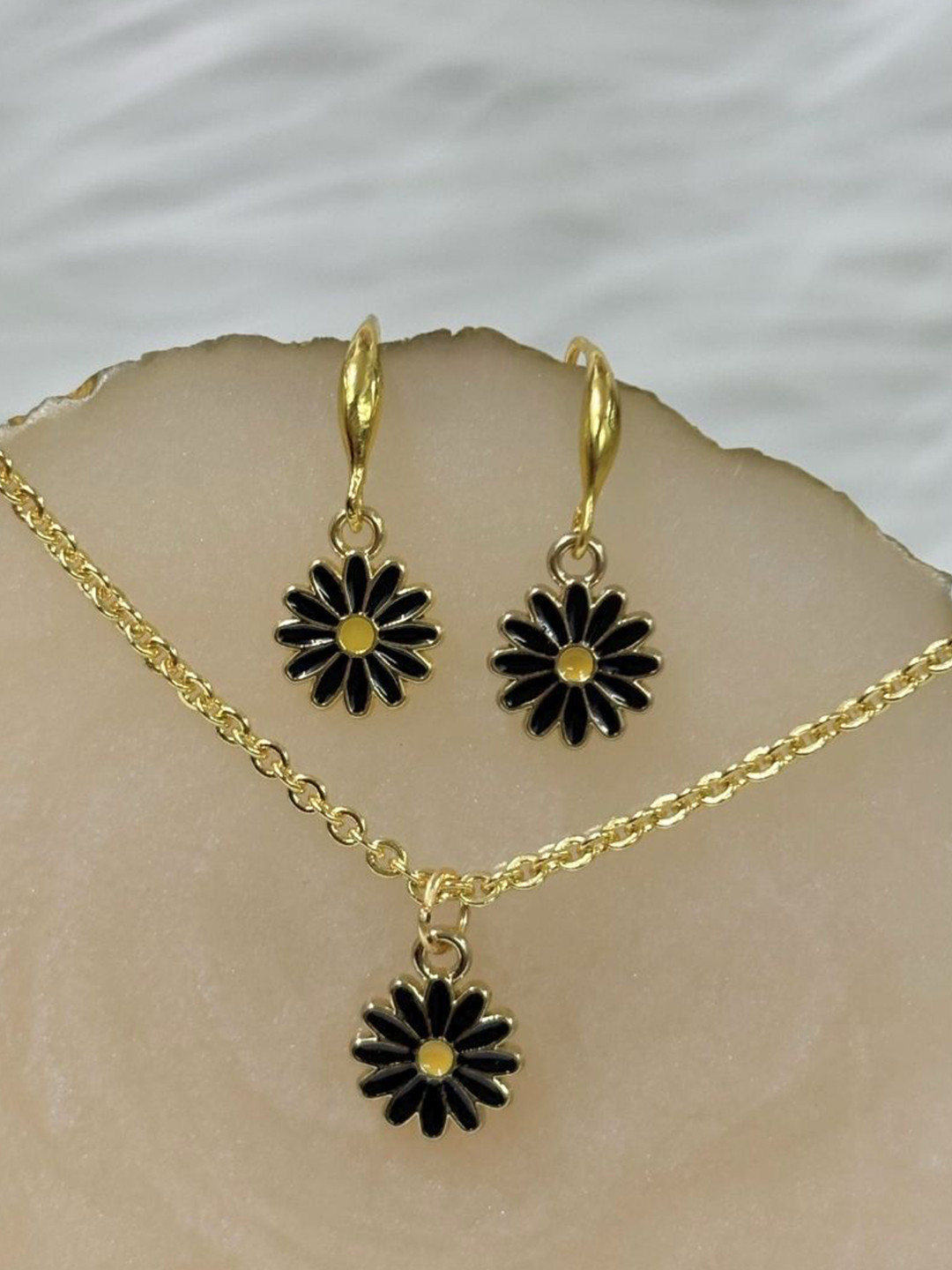 BDIVA Gold-Plated Enamel Flower Jewellery Set