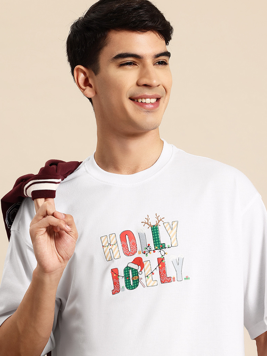 Mast & Harbour Christmas Print Drop-Shoulder Sleeves T-shirt