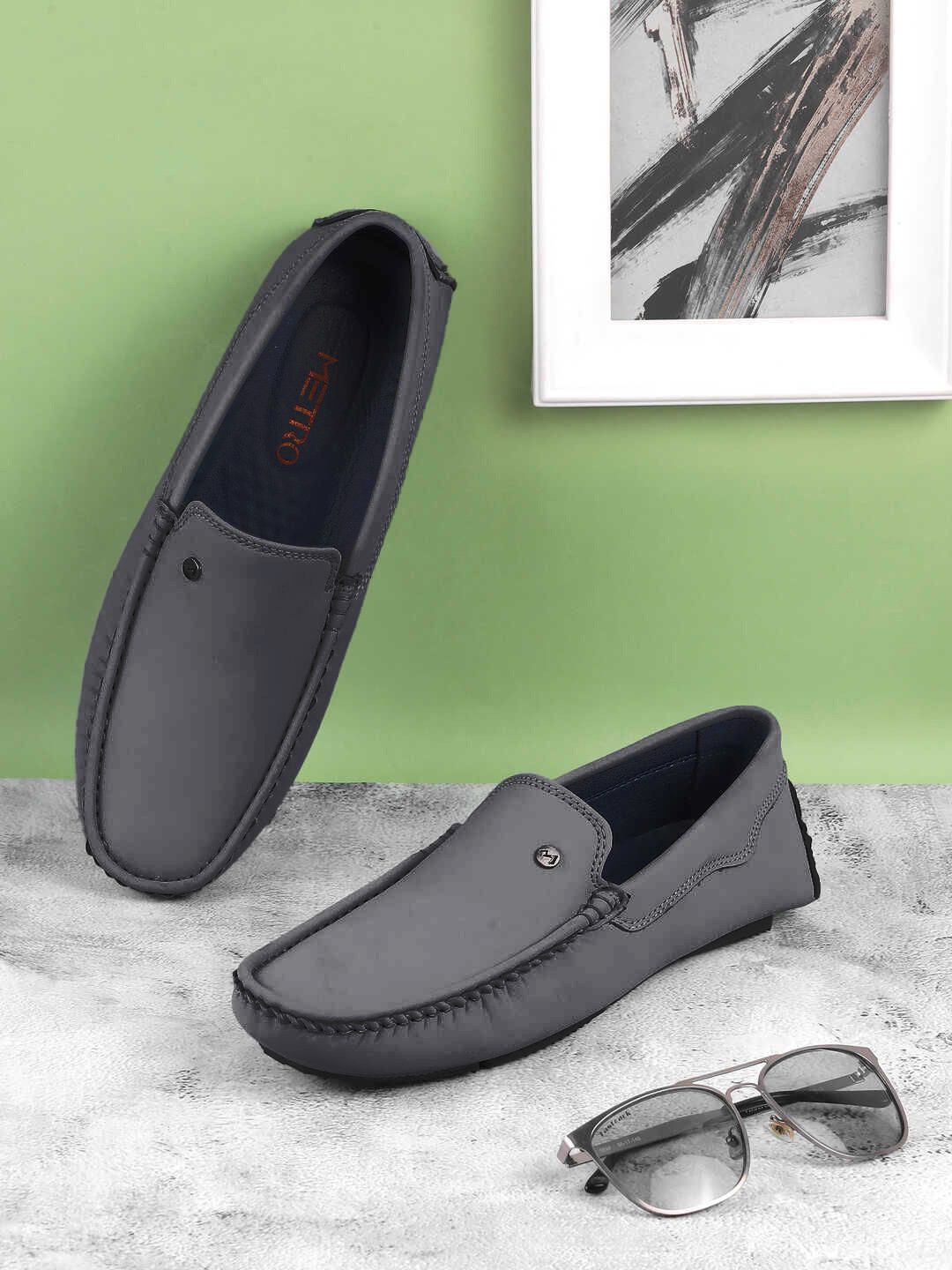 Metro Men Loafers